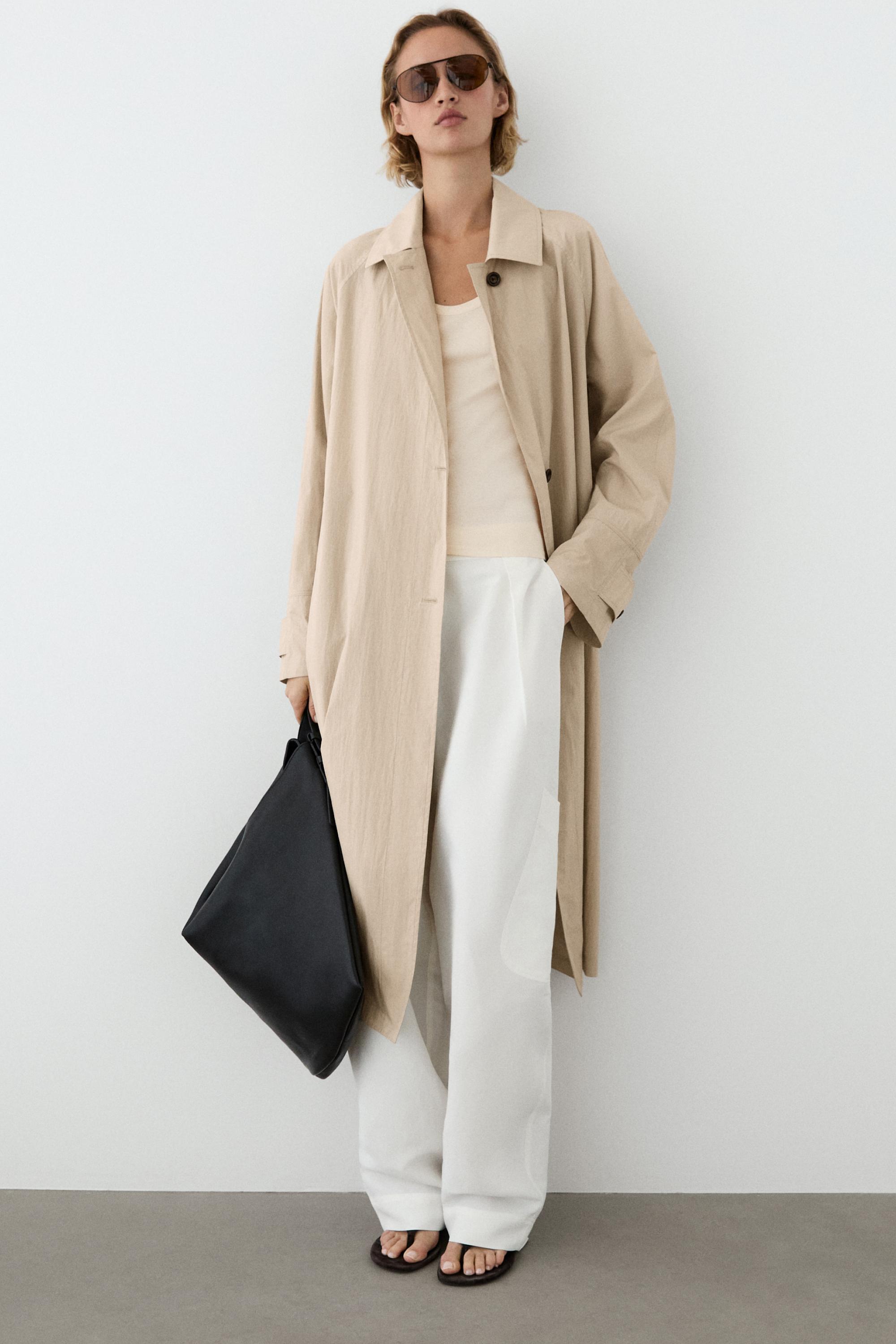 Long flowing trench coat — Beige