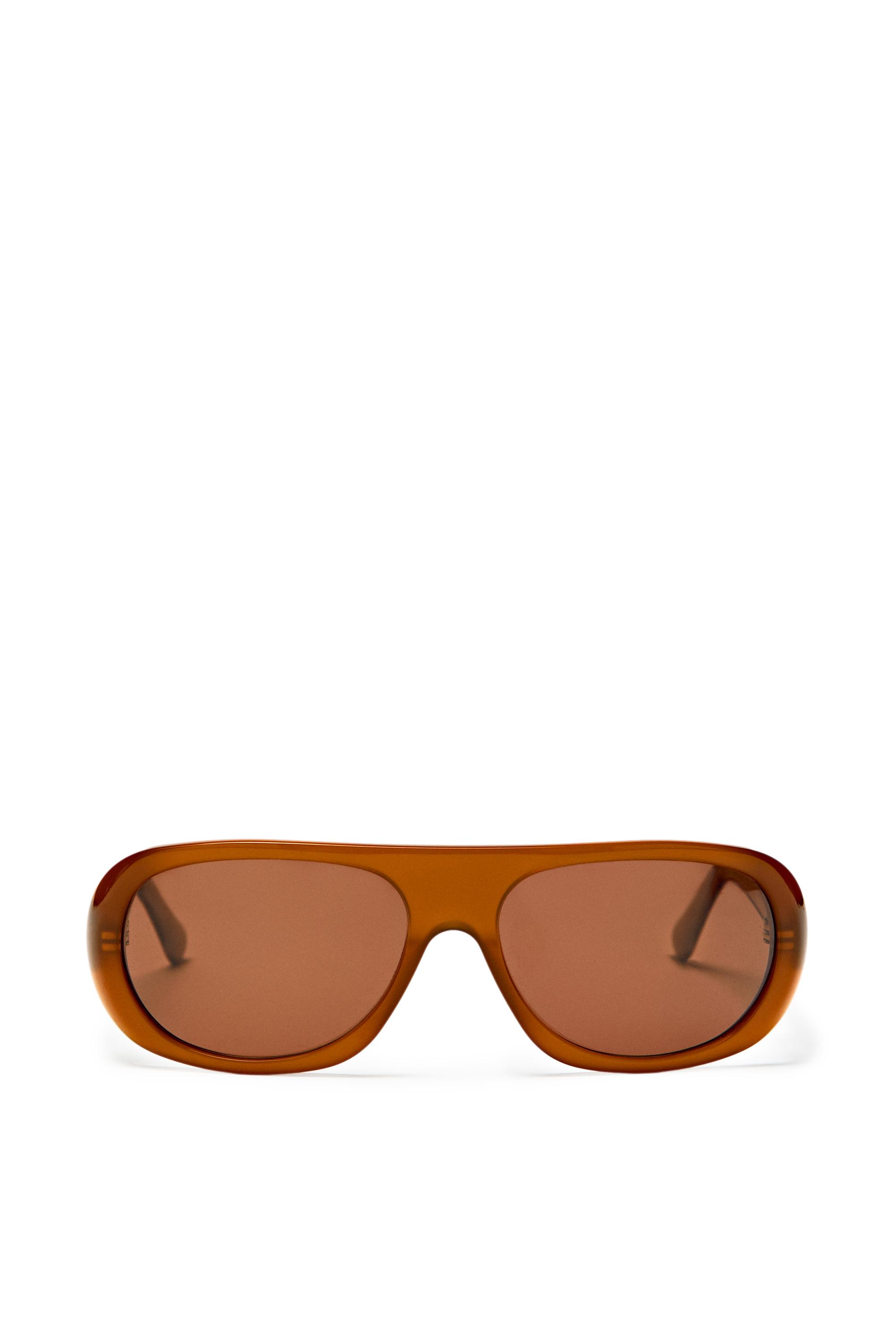 Wraparound sunglasses — Caramel