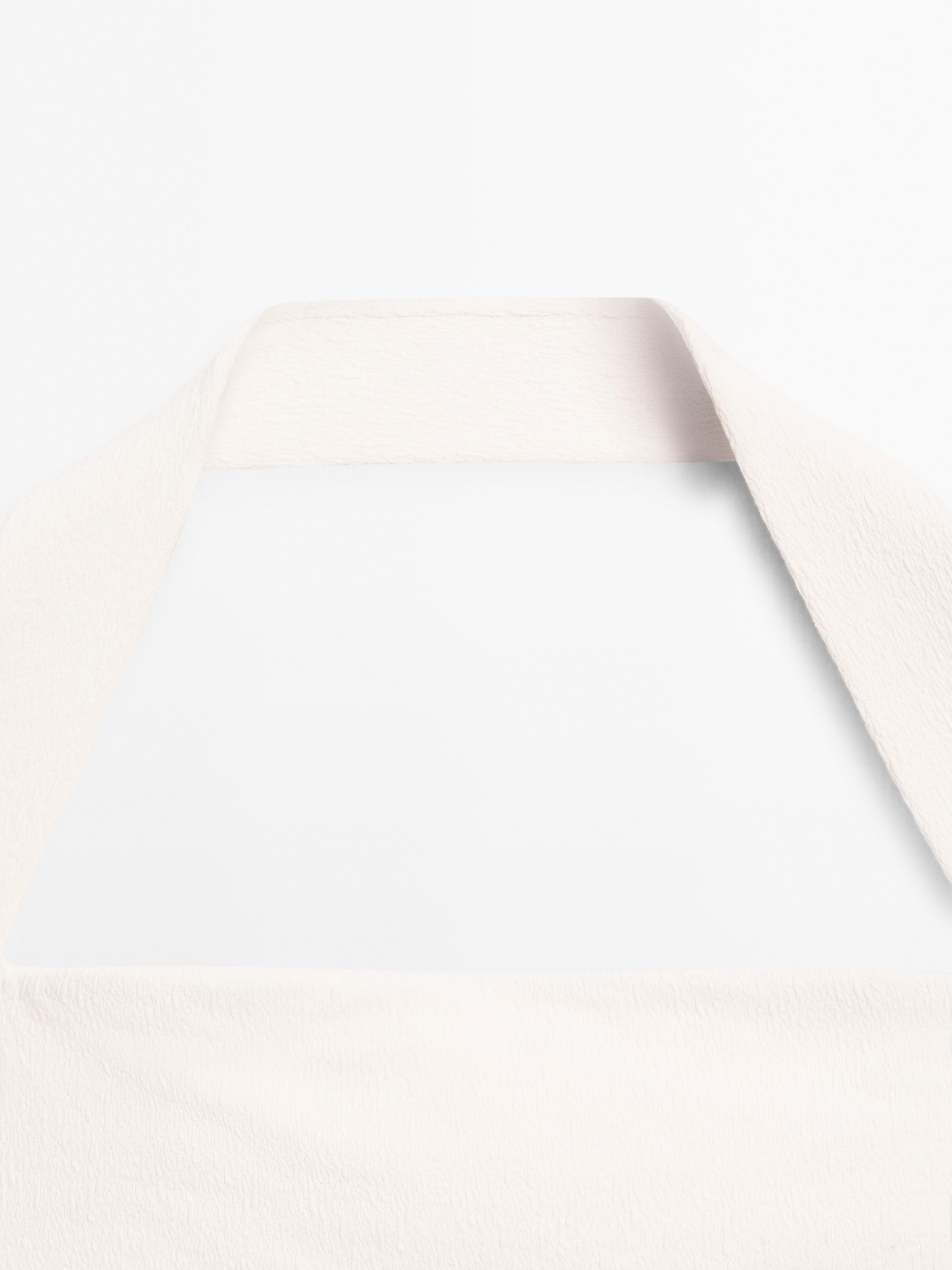 Textured halter bikini top