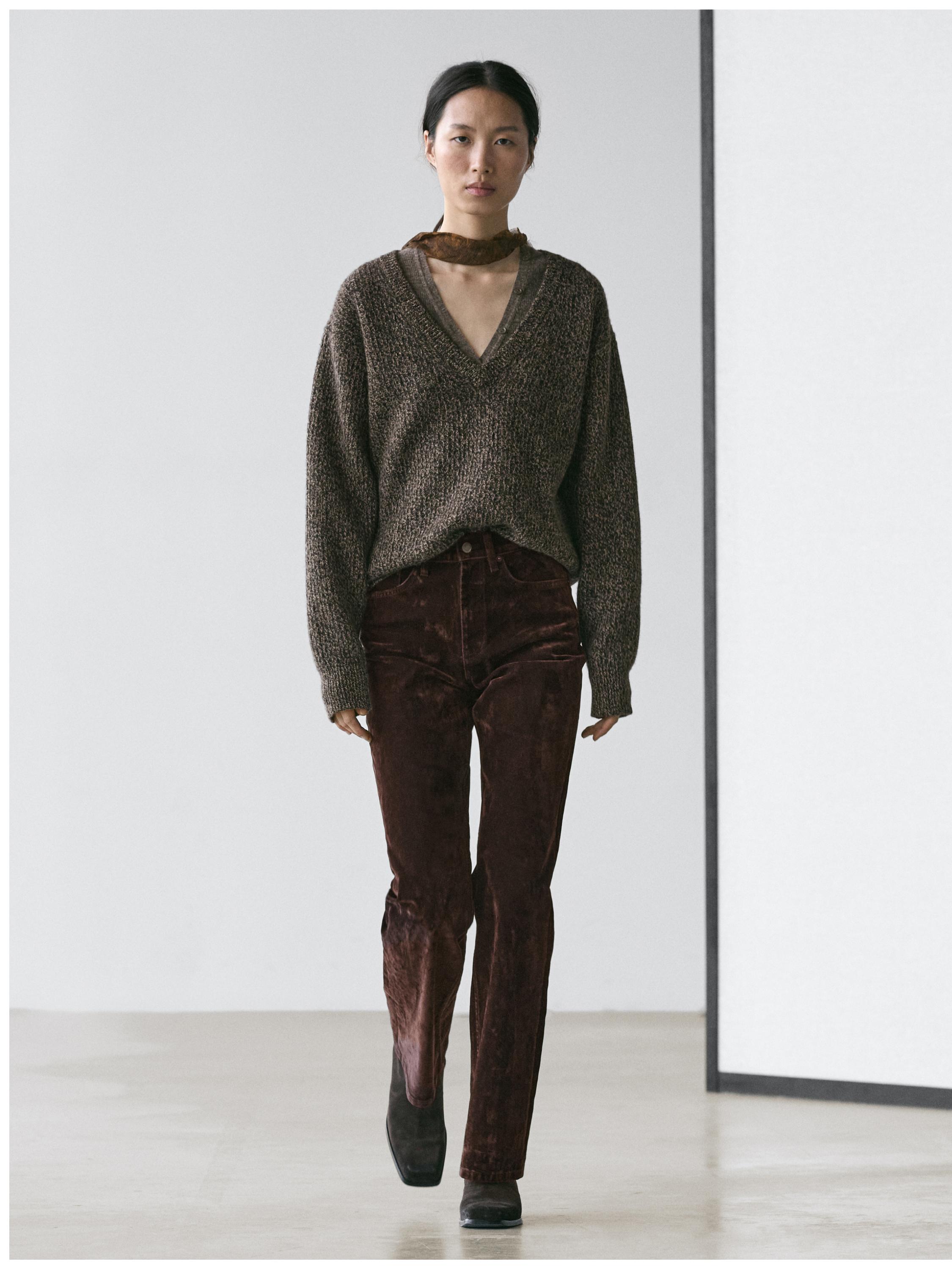High-waist flocked boot-cut jeans — Chocolate