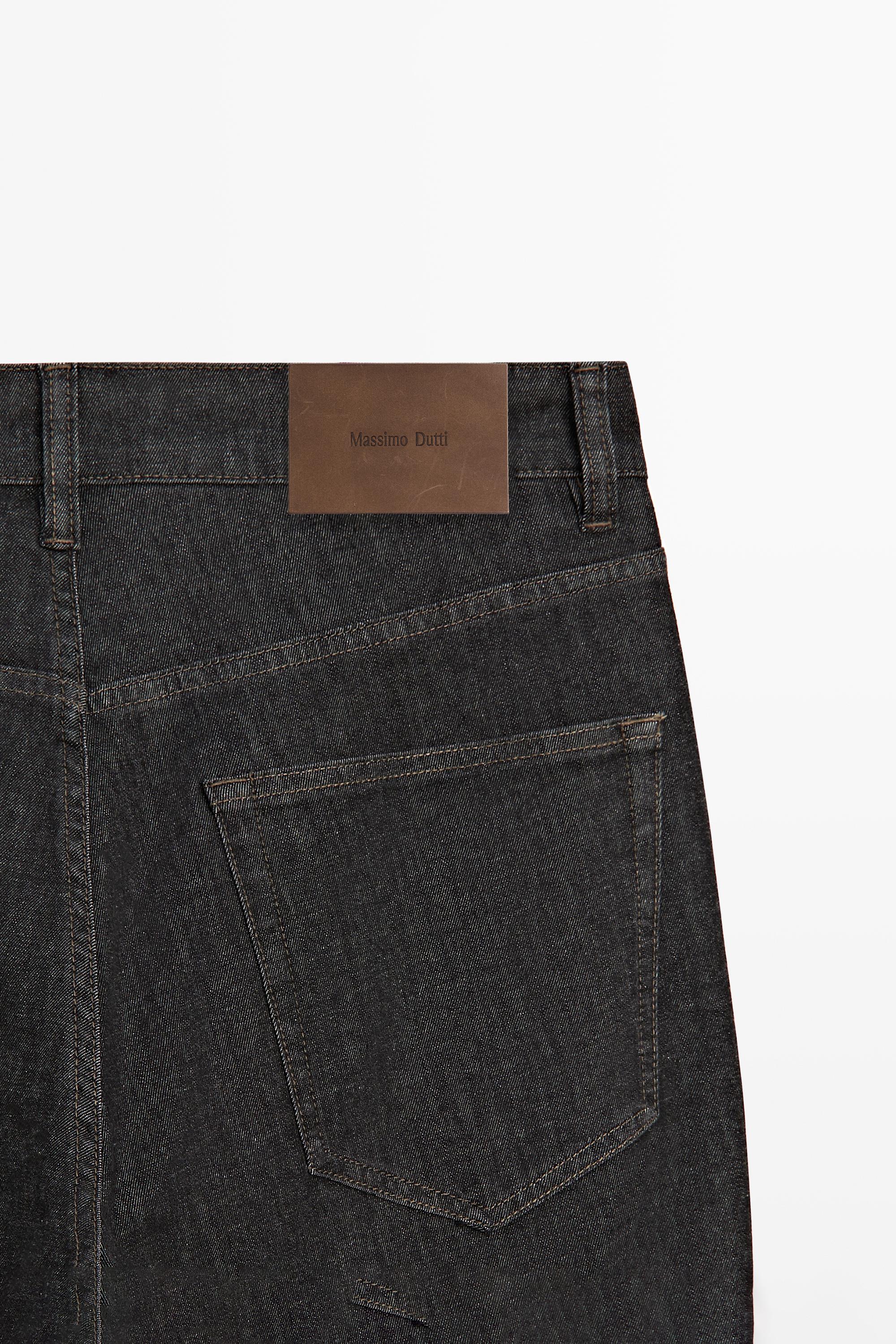 Lightweight tapered fit jeans — BLACK