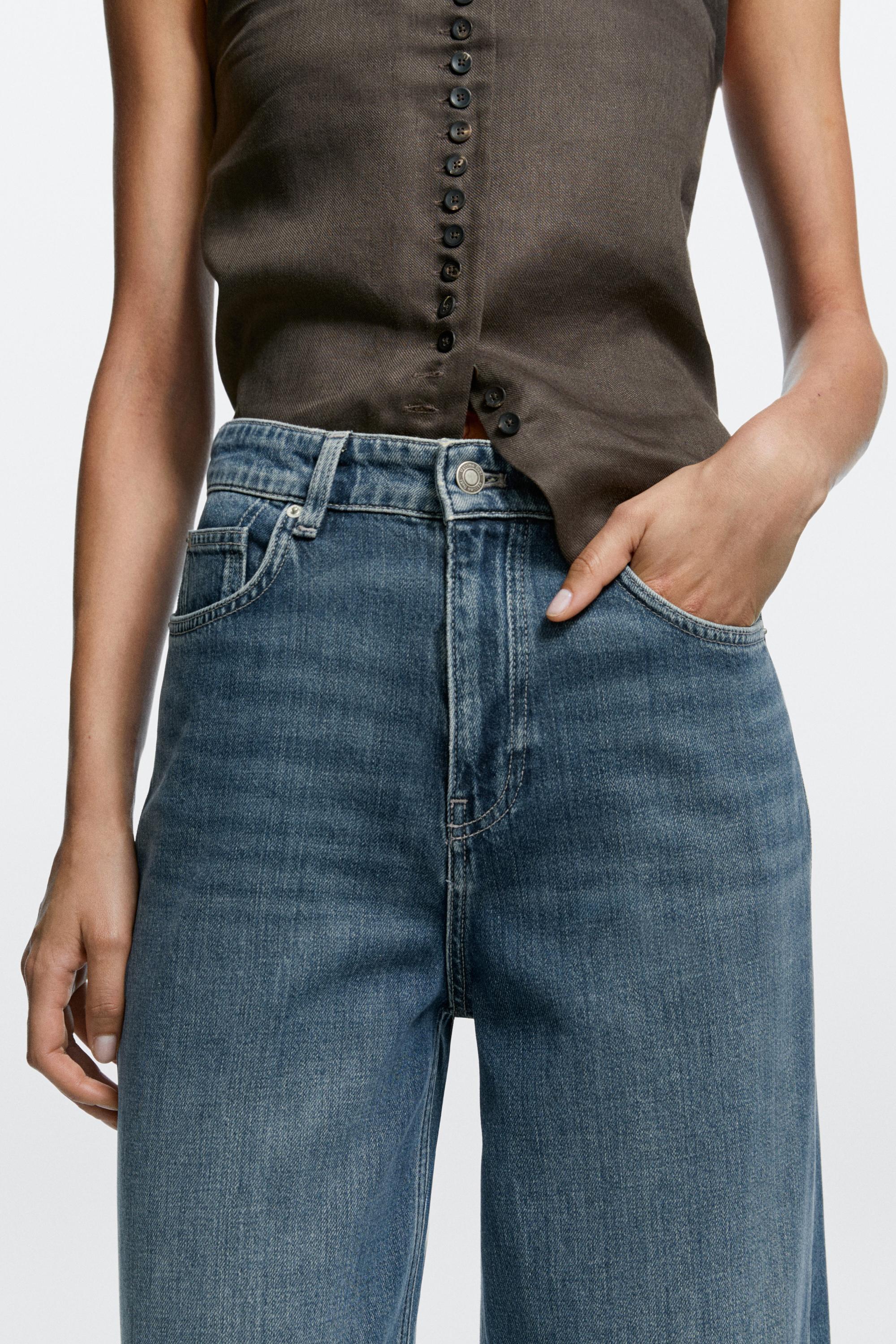 Relaxed mid-waist wide-leg jeans