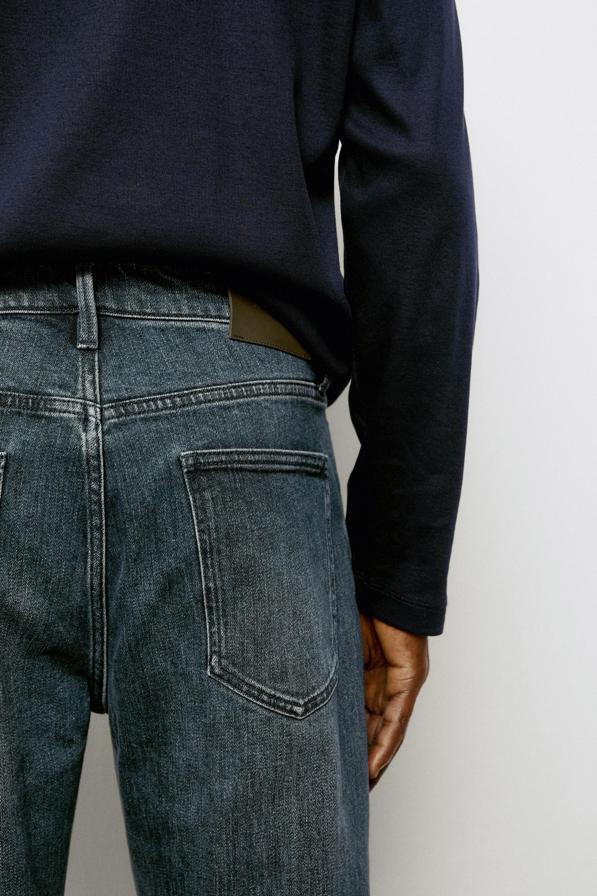 Enzymatic tapered fit jeans — BLUE