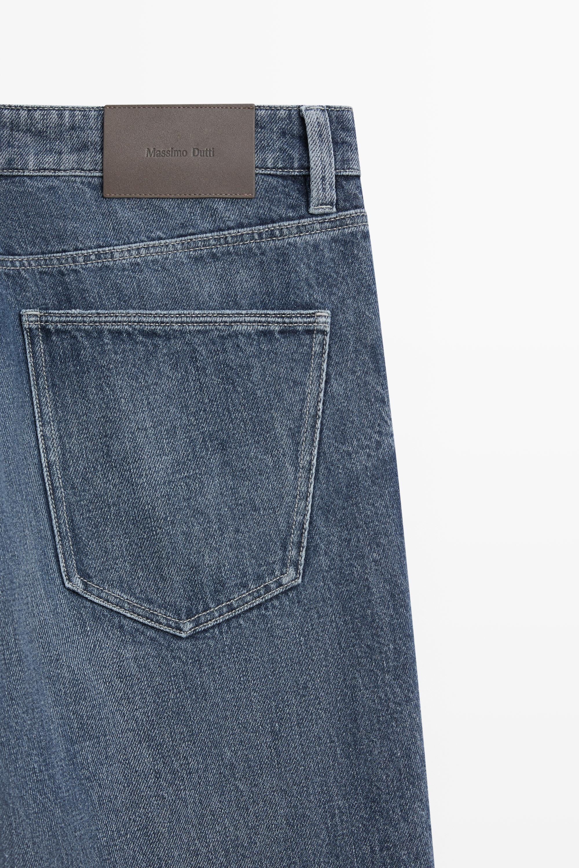 Slim-fit stonewash jeans — INDIGO