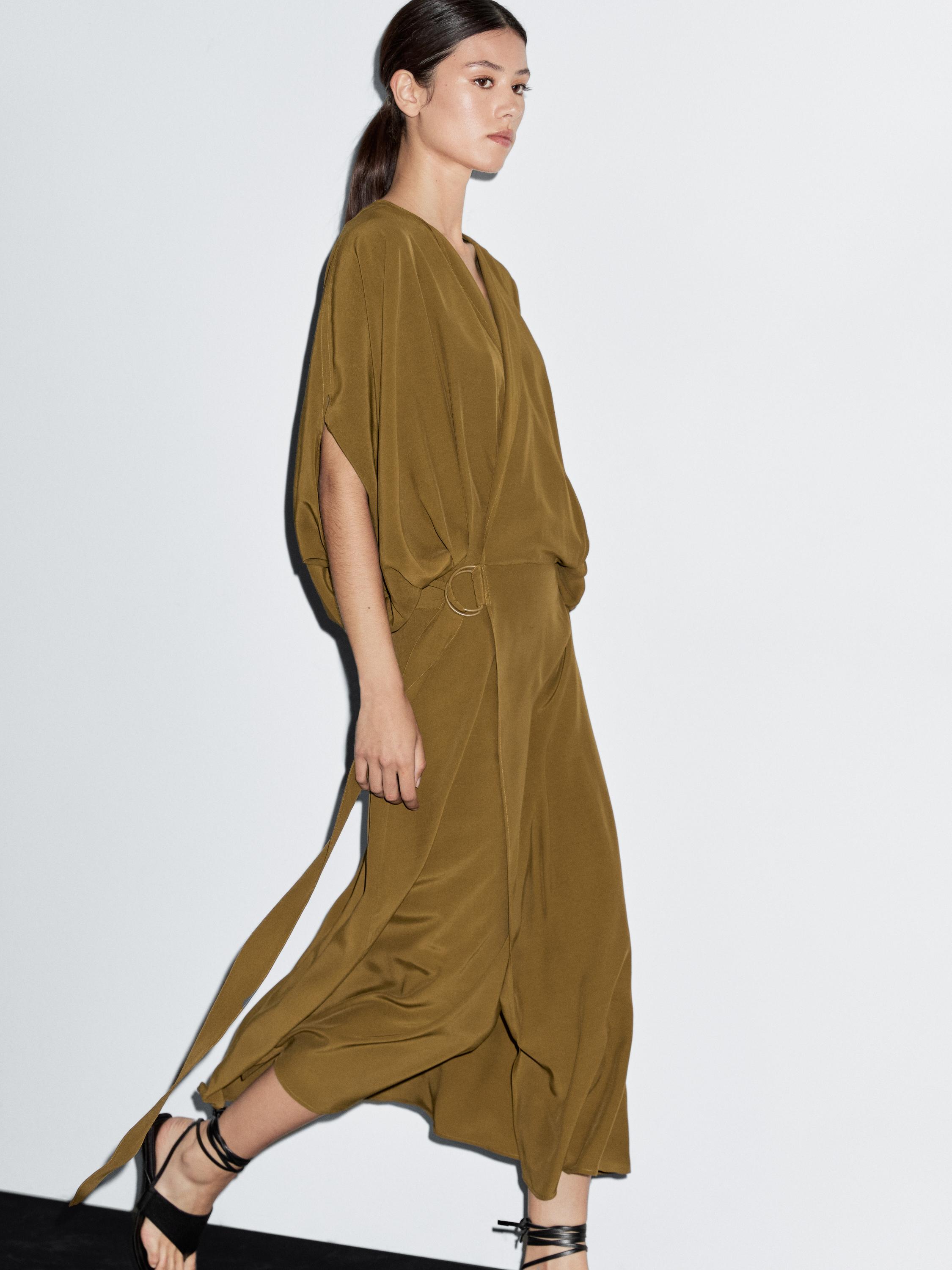 Crossed buckle dress
