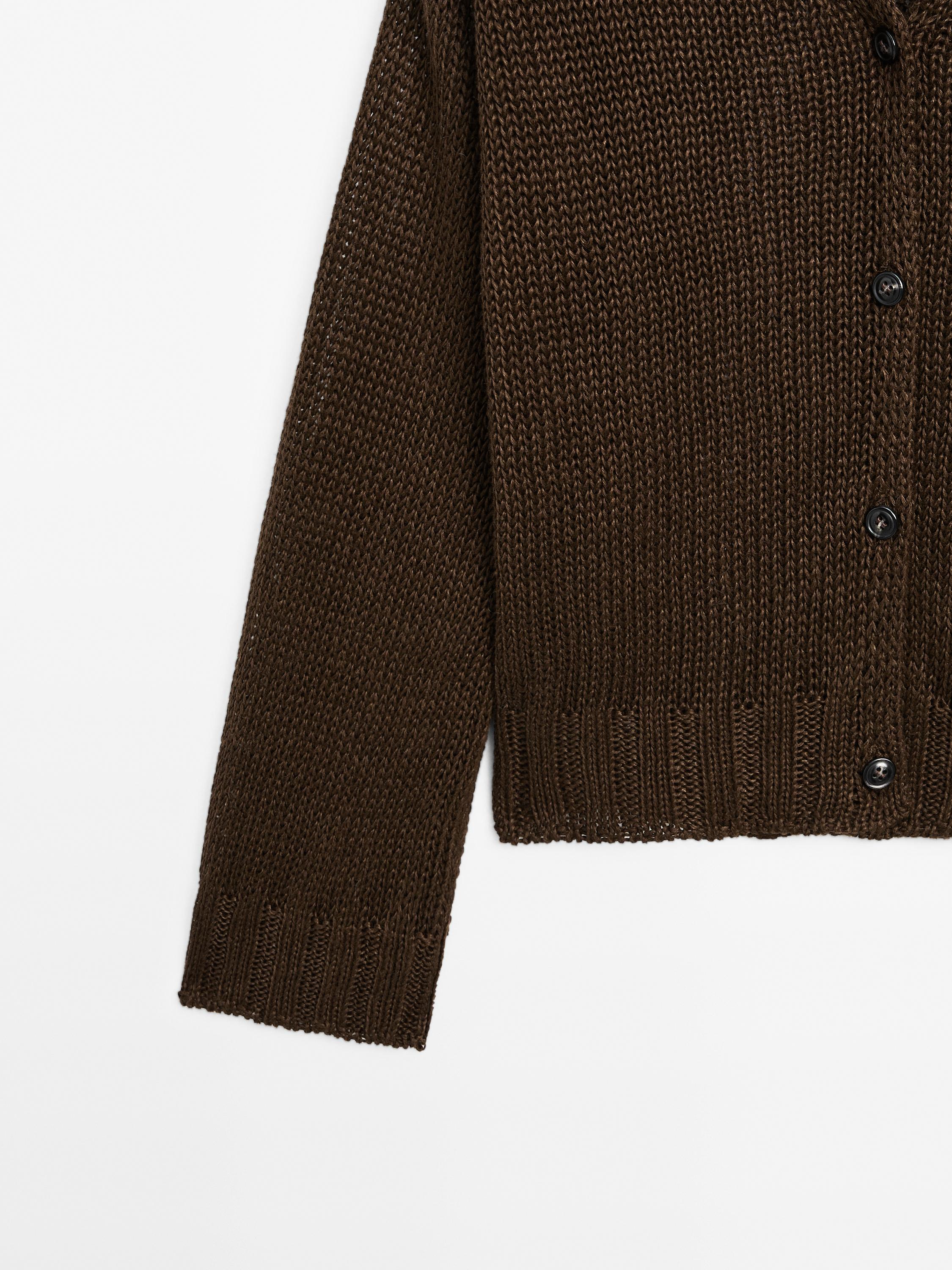 Strickcardigan aus Leinen mit Knöpfen