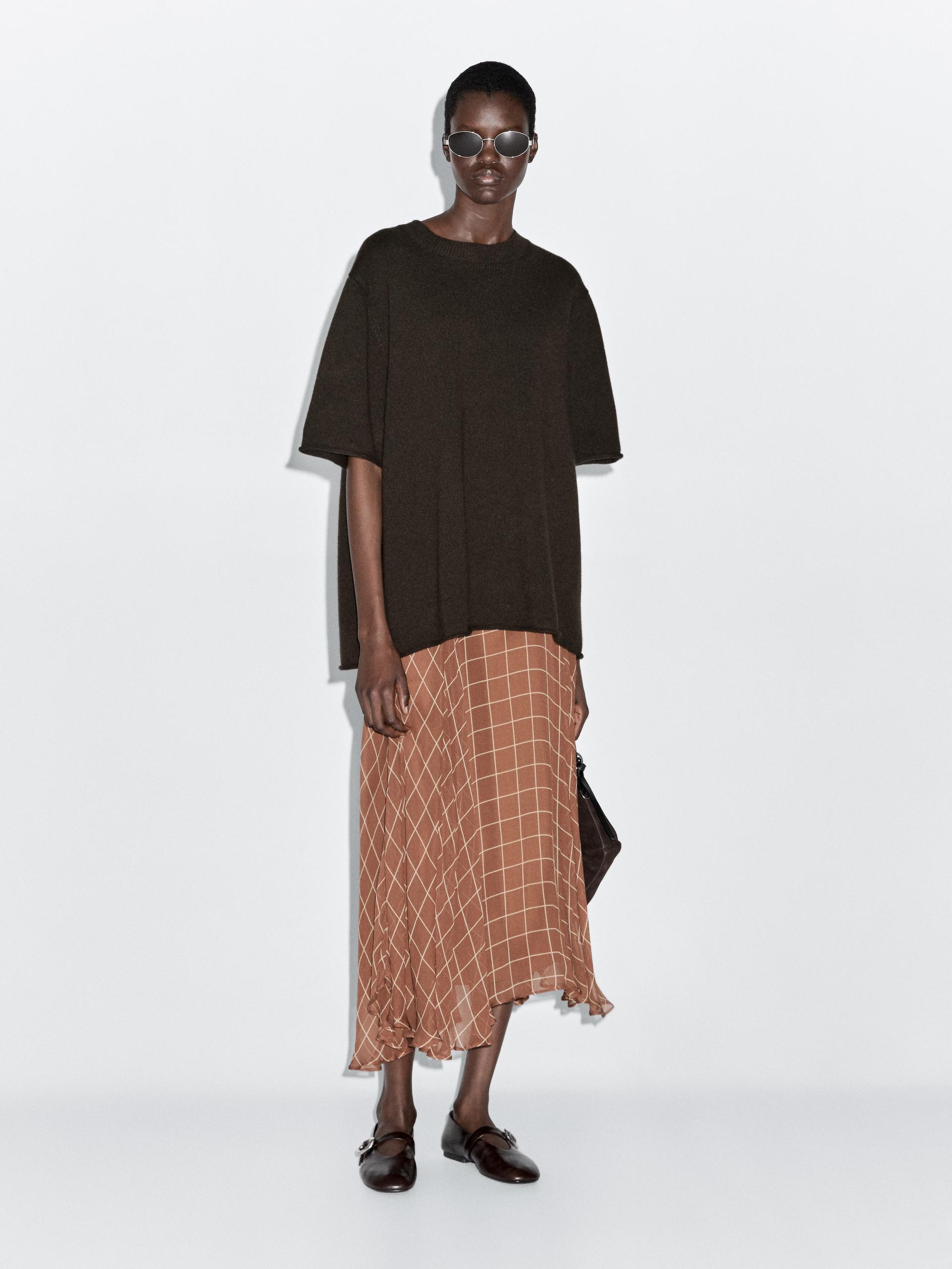 Saia Comprida Fluida Com Pormenor De Quadrados - Castanho - 42 - Massimo Dutti - Mulher