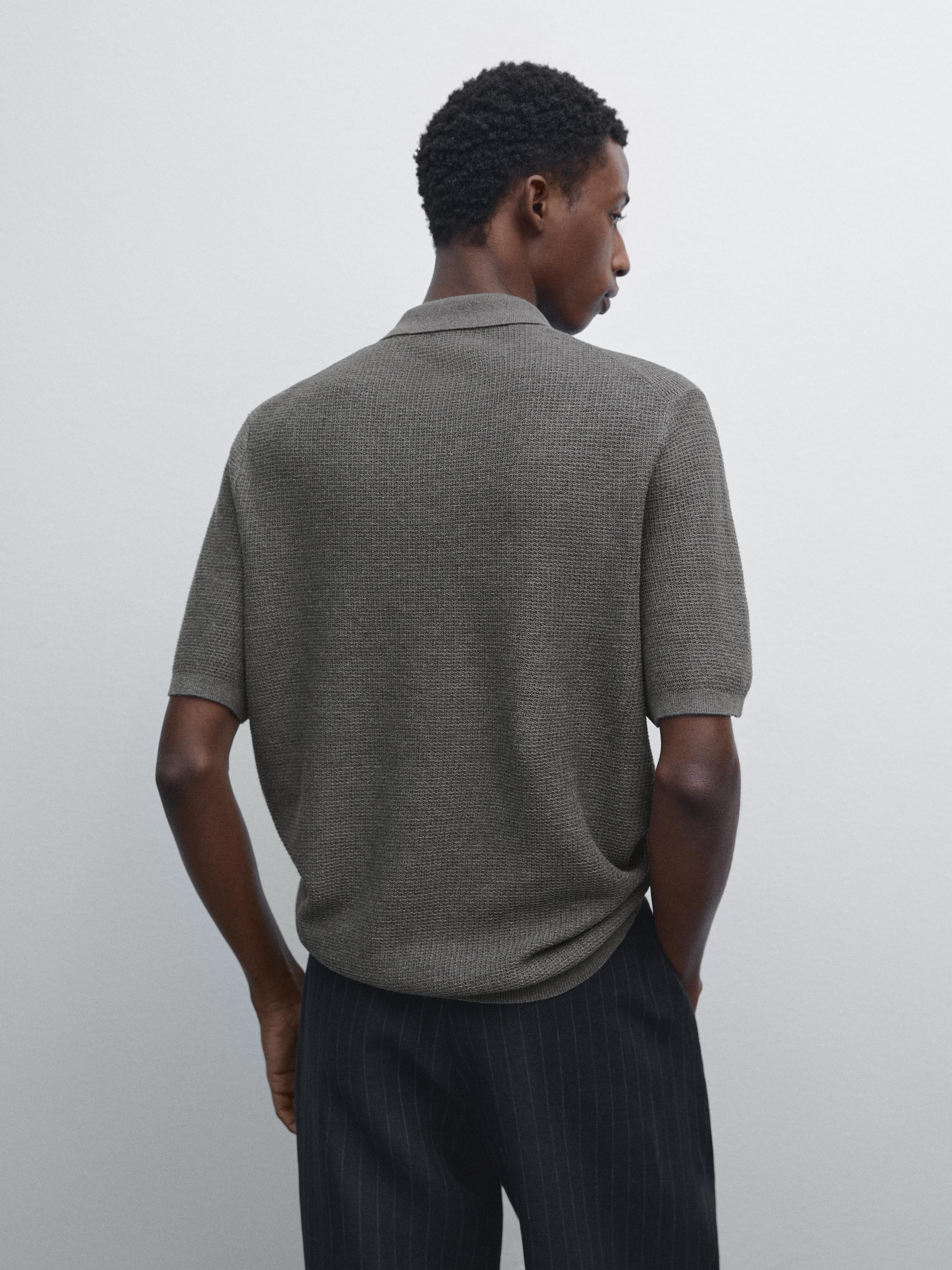 قميص بولو محاك بارز الملمس من الكتان المخلوط