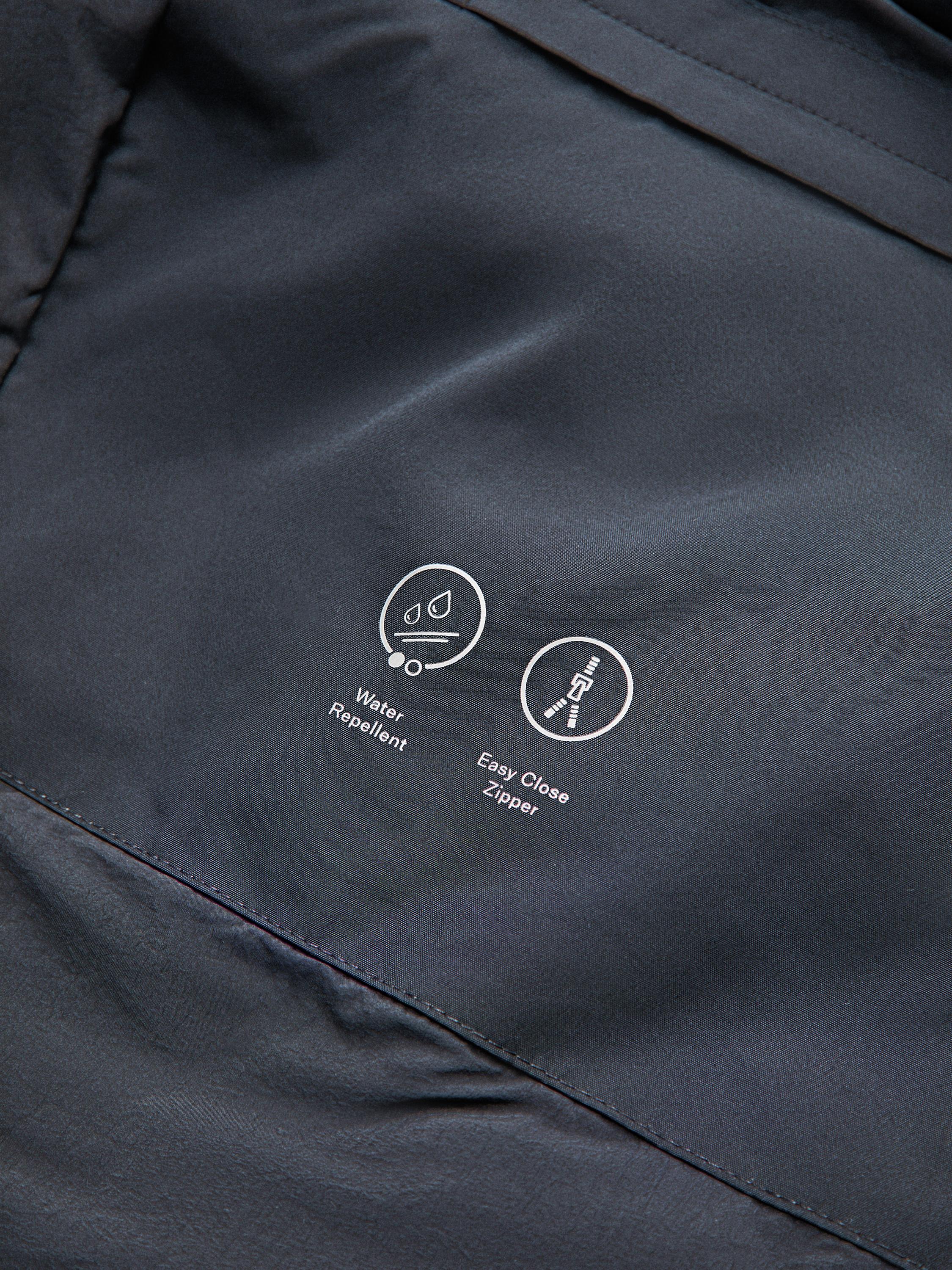 Water-repellent puffer jacket with high neck — DARK NAVY
