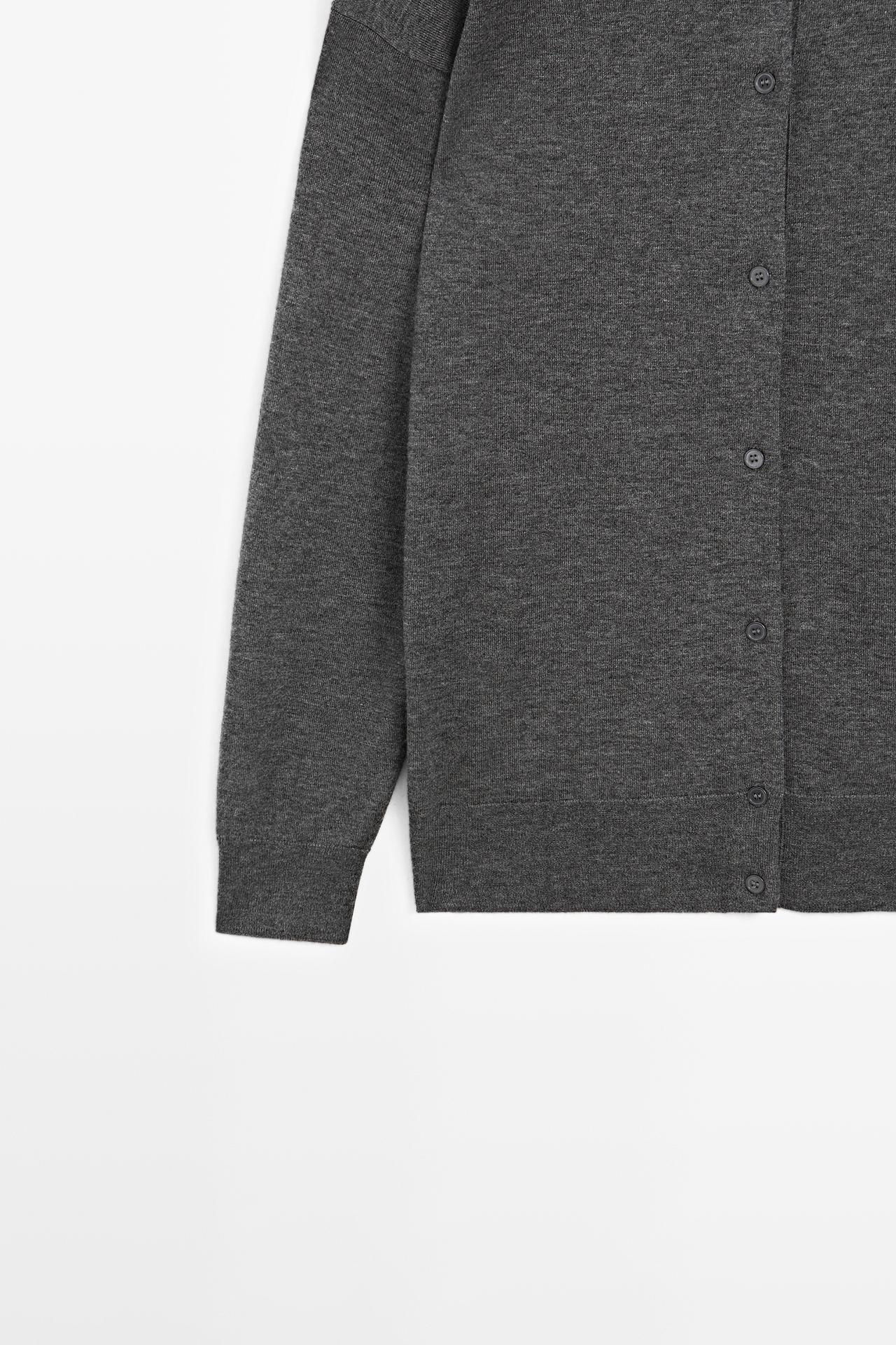 Long knit buttoned cardigan — MEDIUM GREY