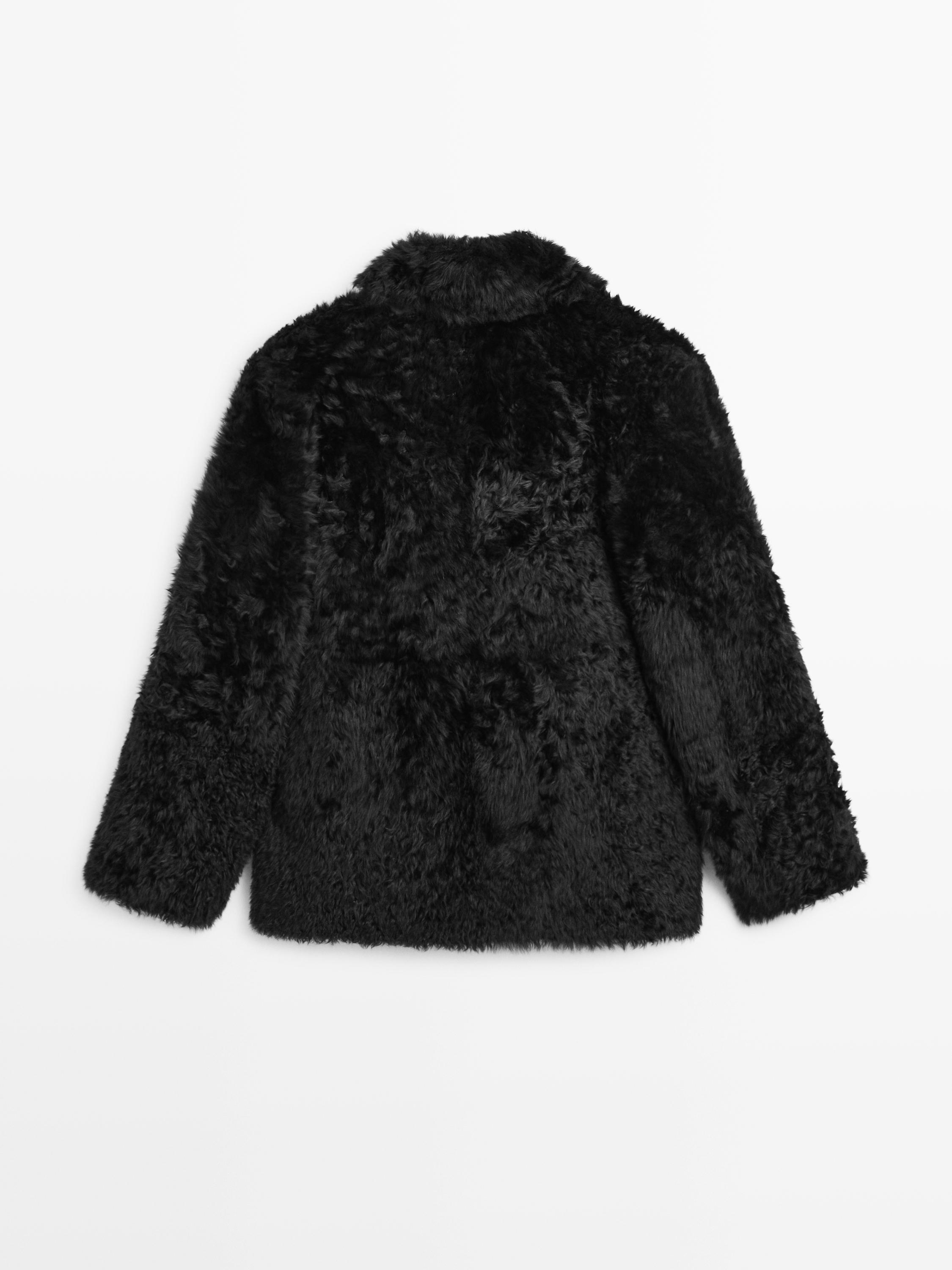 Kabát z ovčej kože s golierom s klopou - STUDIO