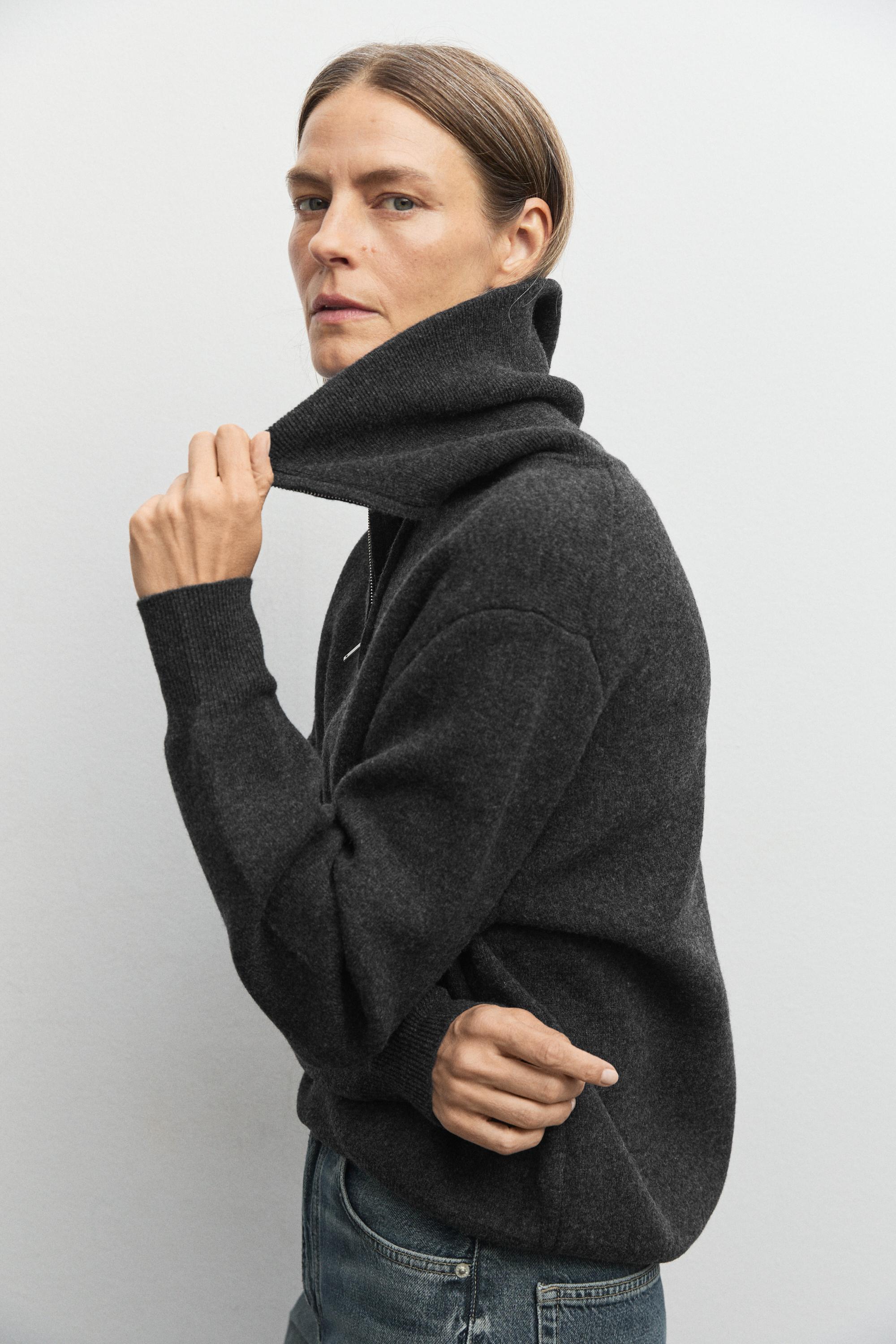 Massimo Dutti Fermuarlı geniş yaka triko kazak
