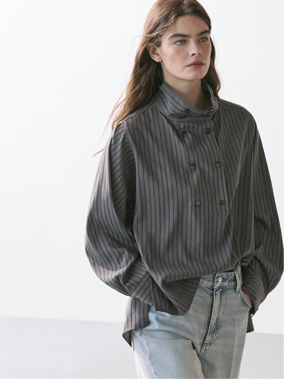 Striped flowing shirt with collar detail — GREY