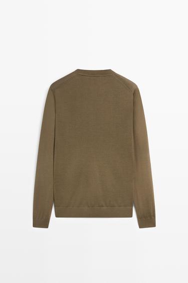 100% merino wool round neck knit sweater — OIL 6