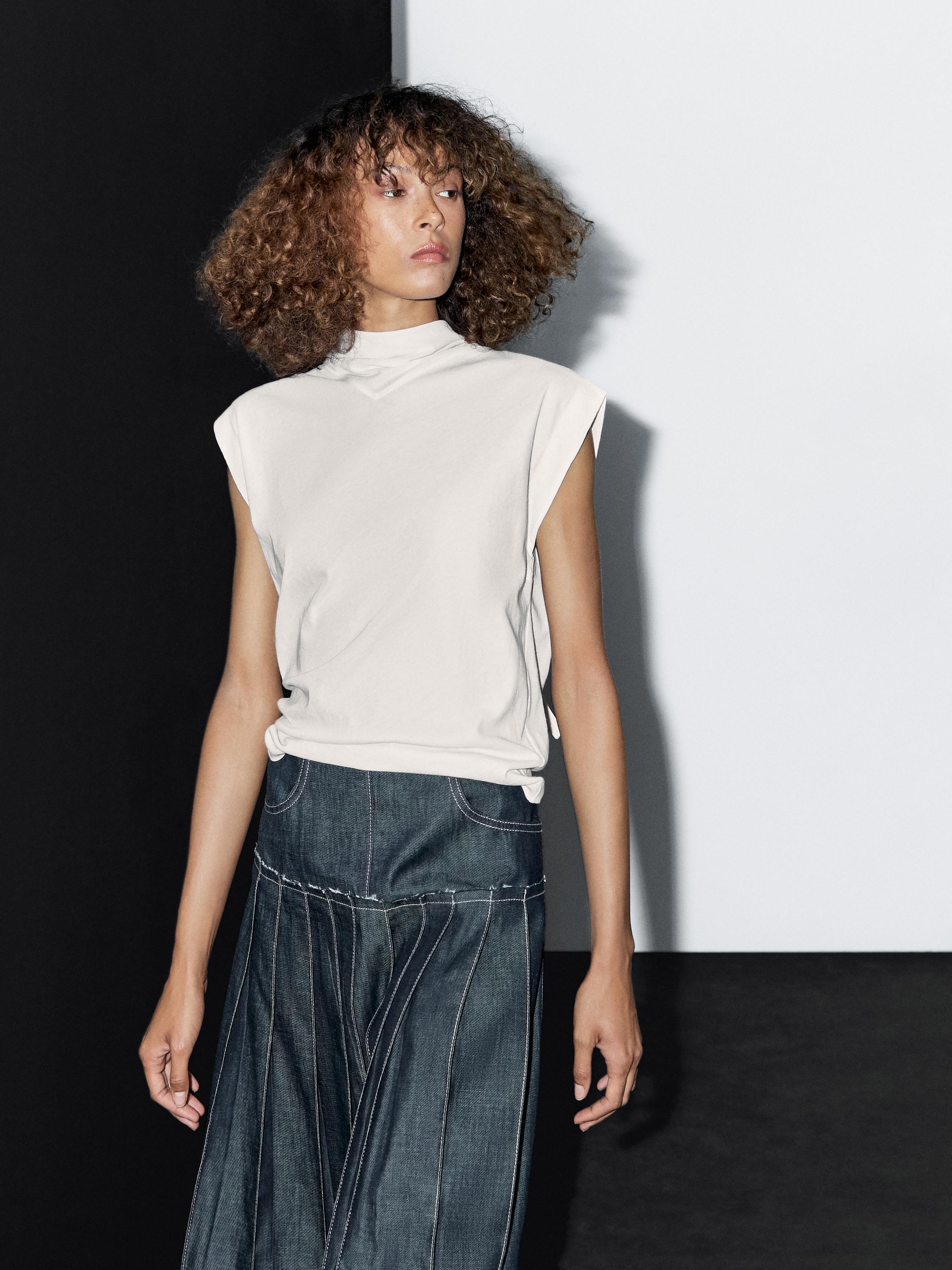 Džínová midi sukně se sklady