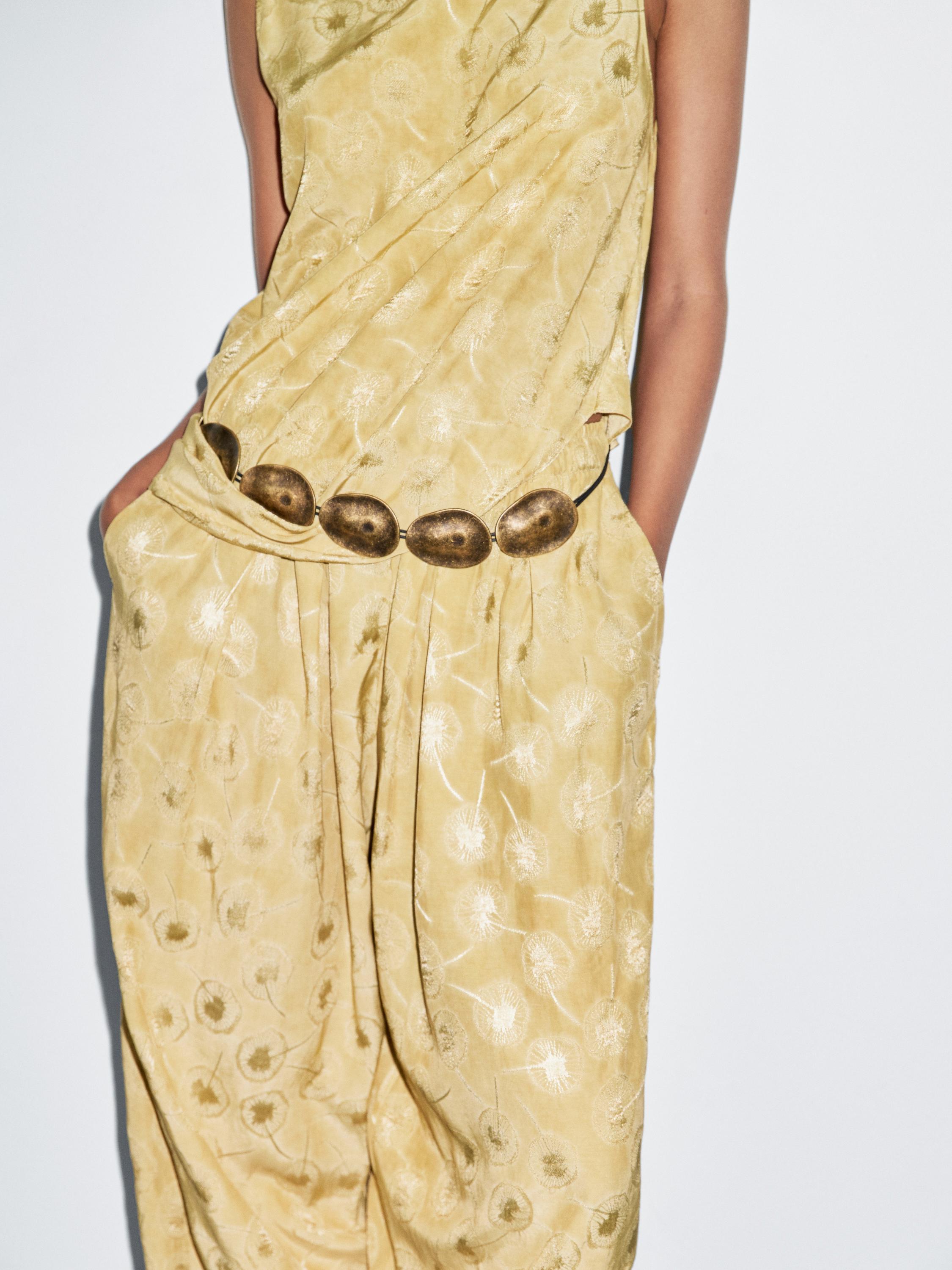 Jacquard print barrel fit trousers