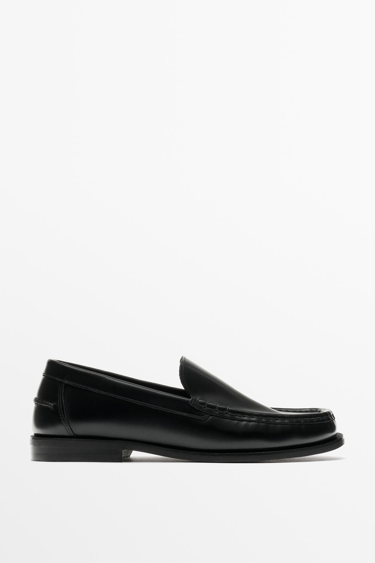 Smooth leather loafer — BLACK
