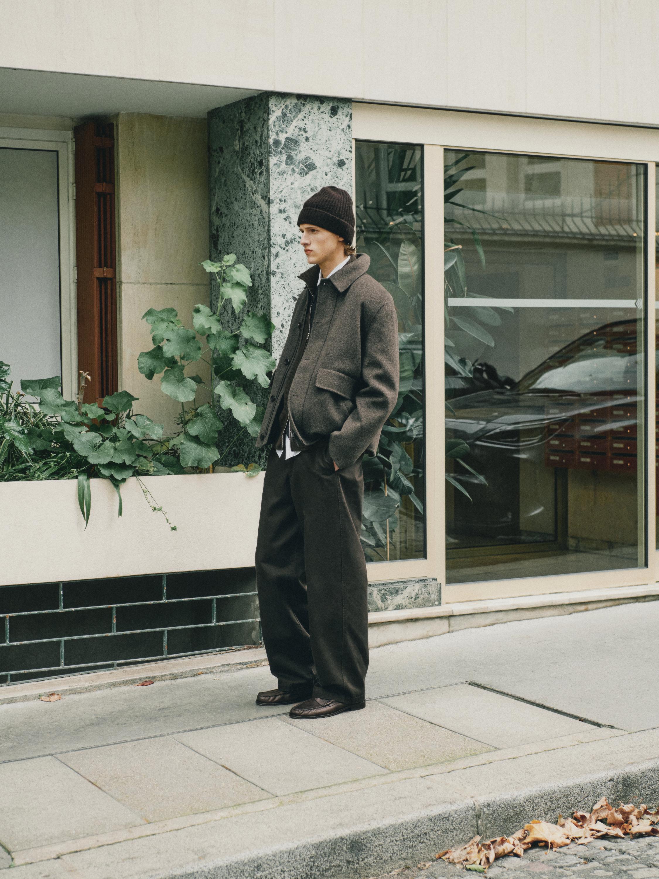 Short wool blend coat with padded lining