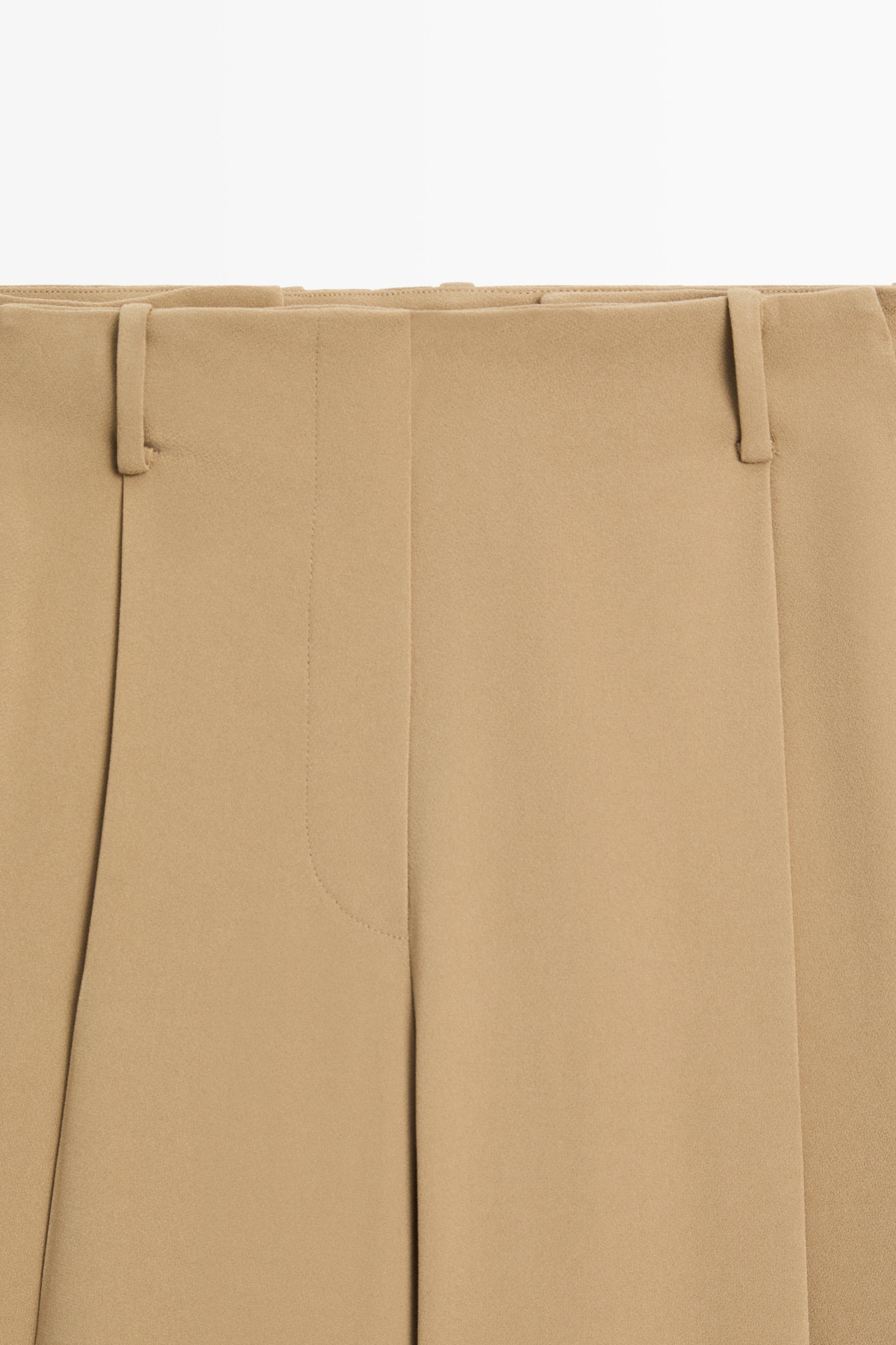 Flowing wide-leg darted pants - STUDIO — Caramel