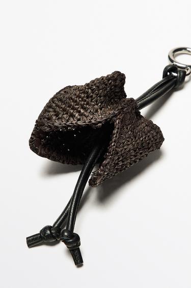 Raffia tulip charm — BROWN 3