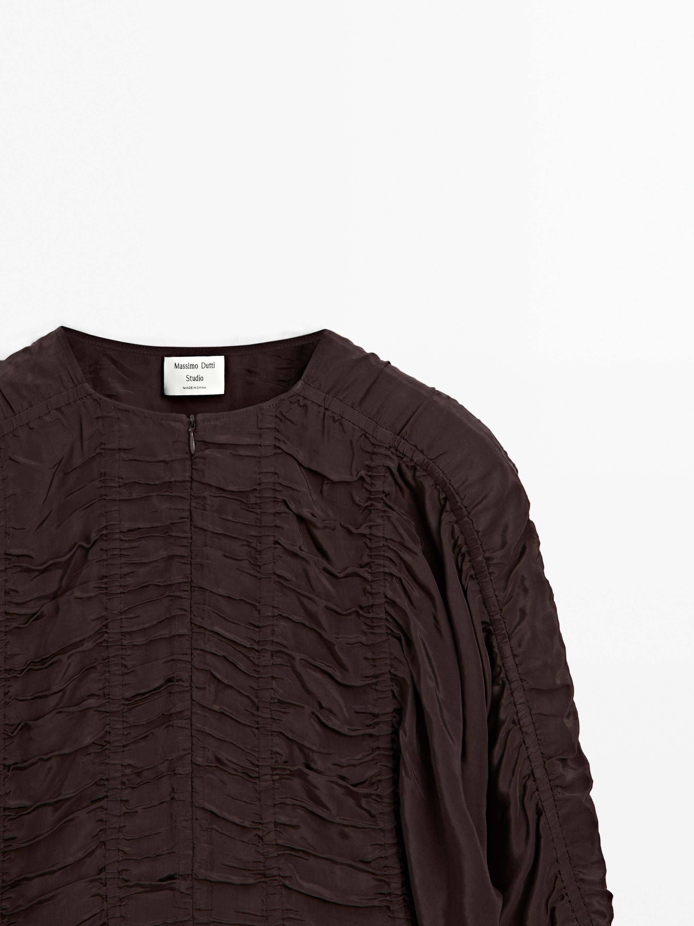 Blouse with gathered detail - Studio