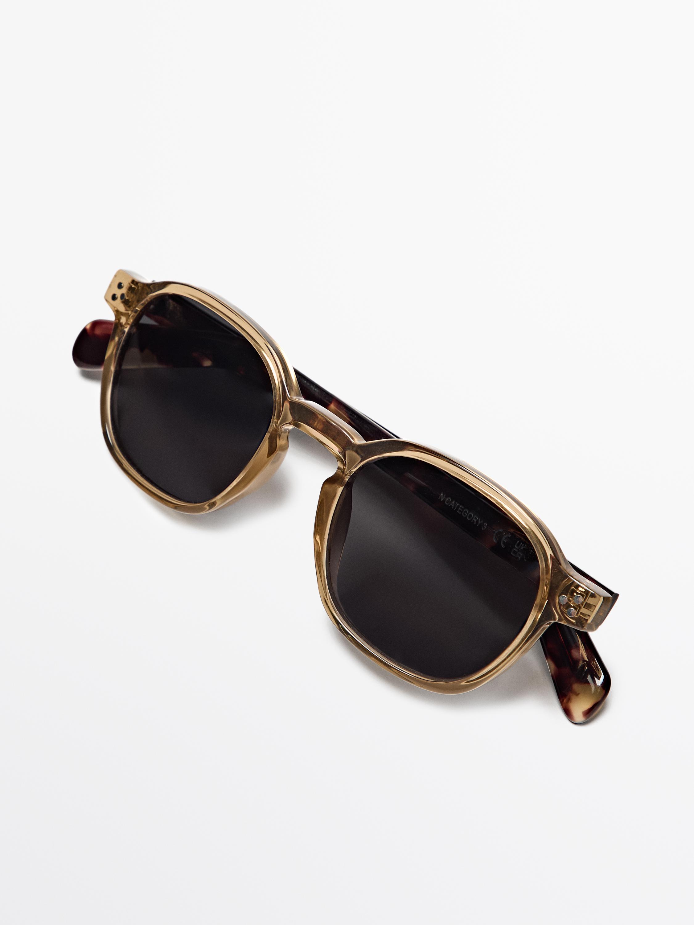 Gafas de sol redondas efecto carey · Mostaza · Cazadoras Massimo