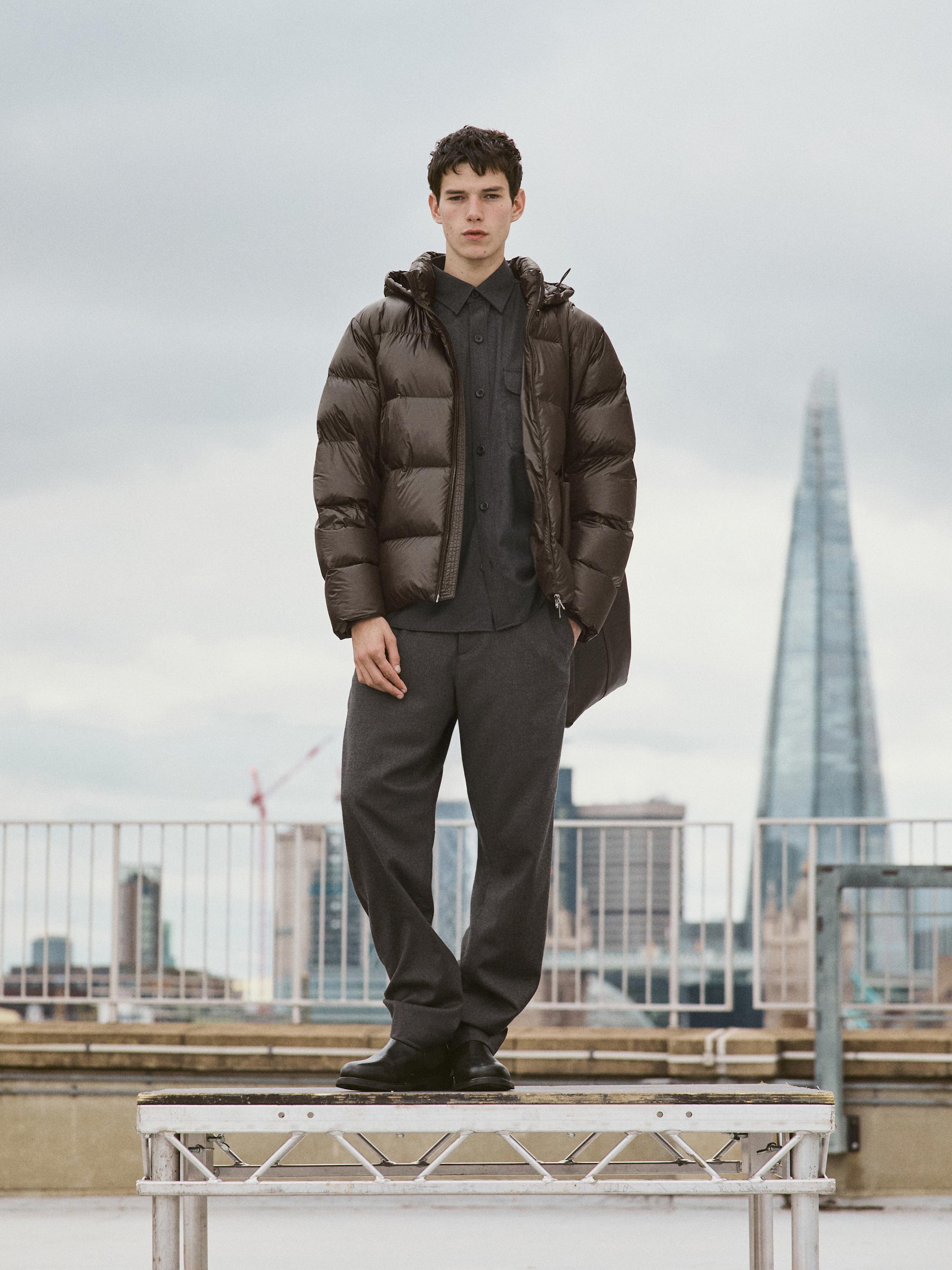Water-repellent satin puffer jacket