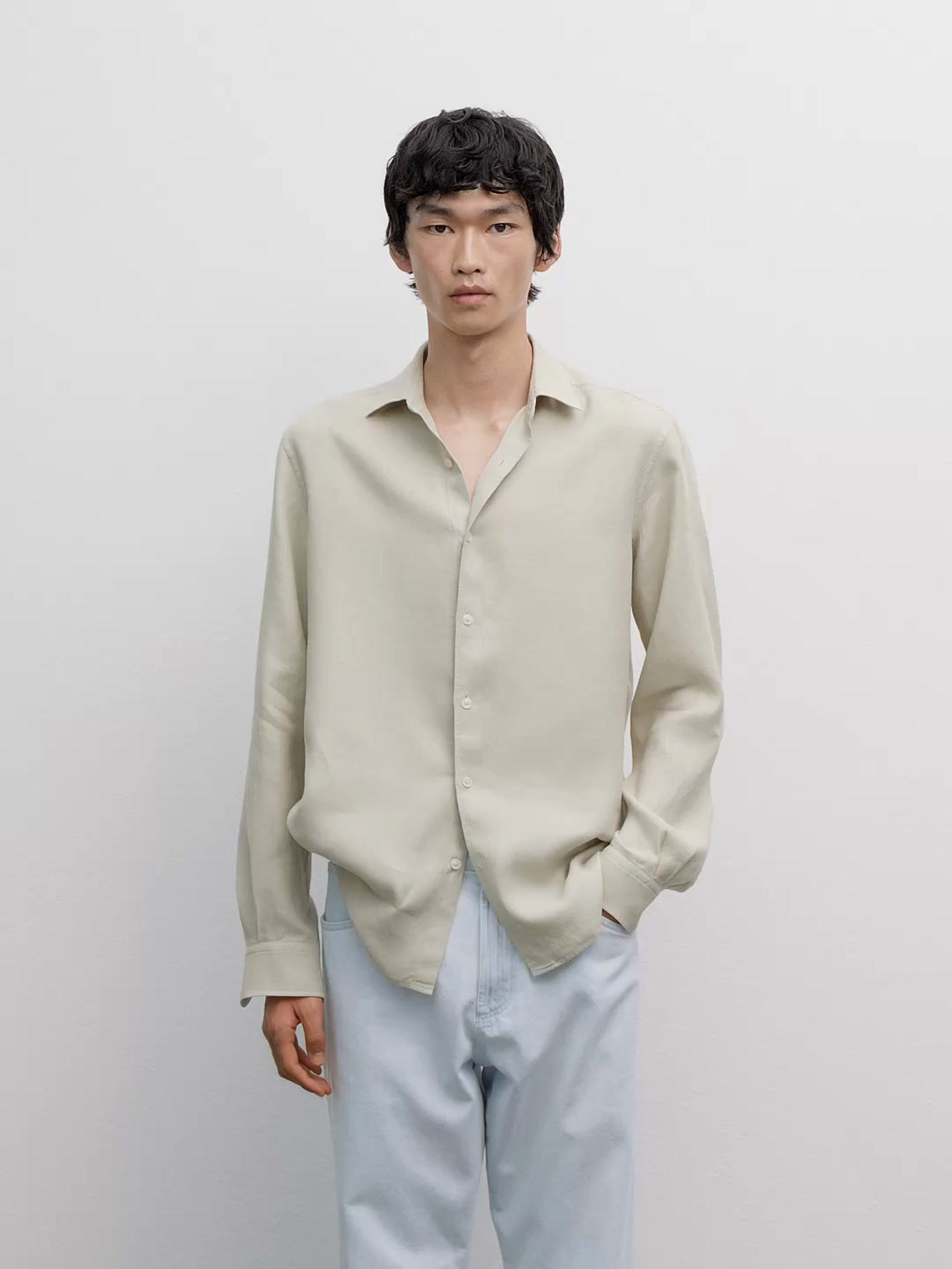 Slim fit linen blend shirt