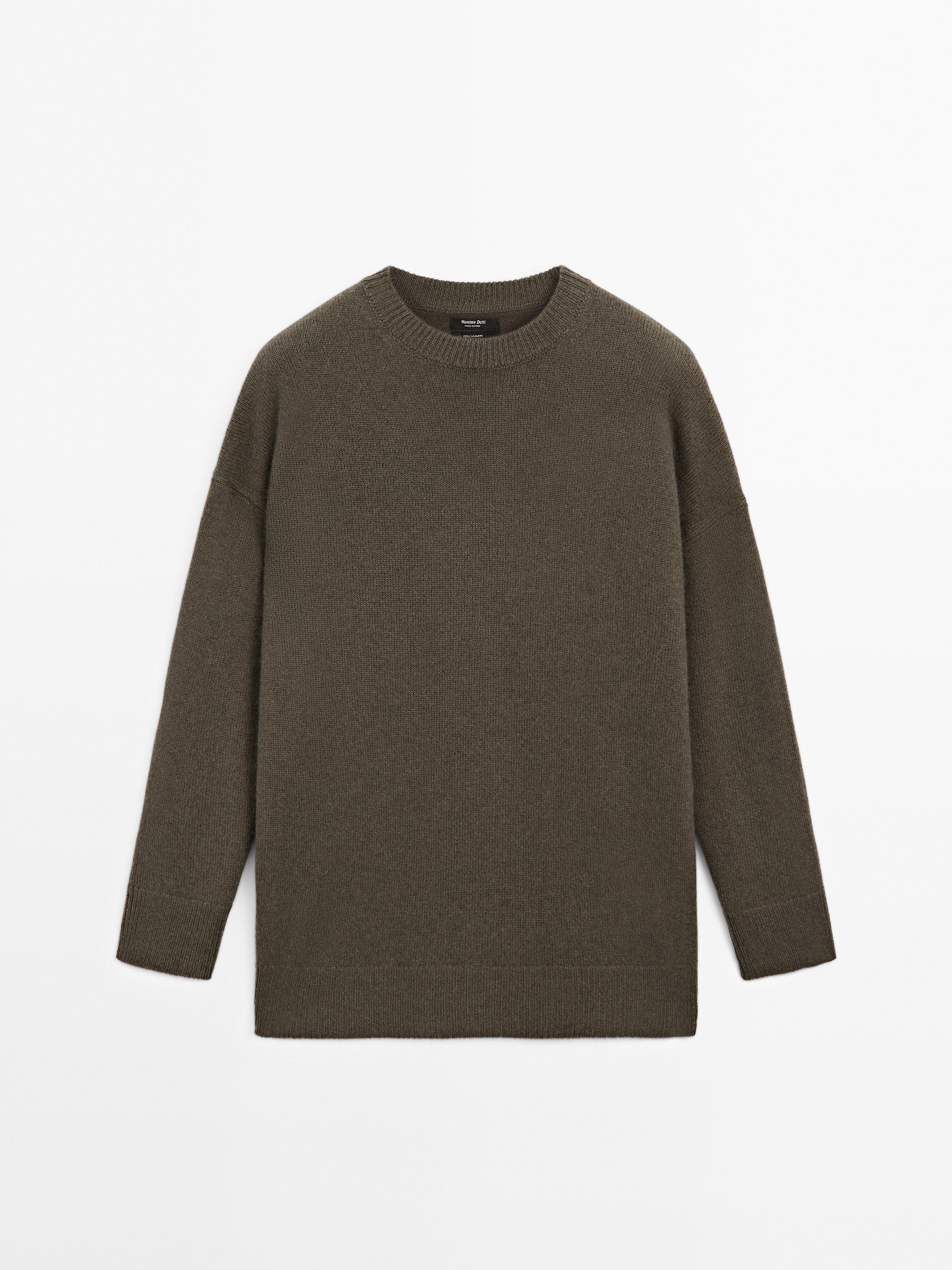 100% cashmere oversize knit sweater