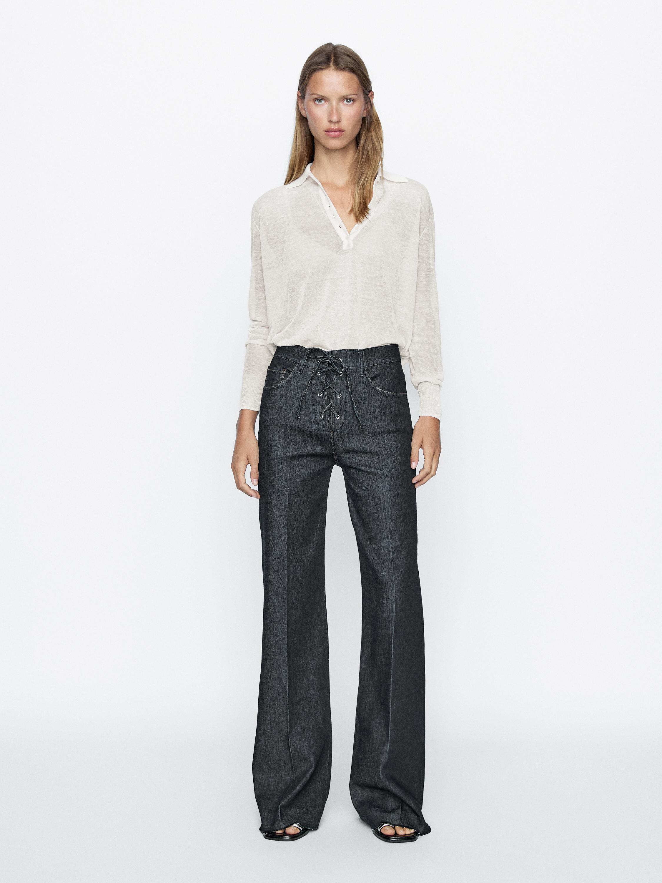 Flared high-waist jeans