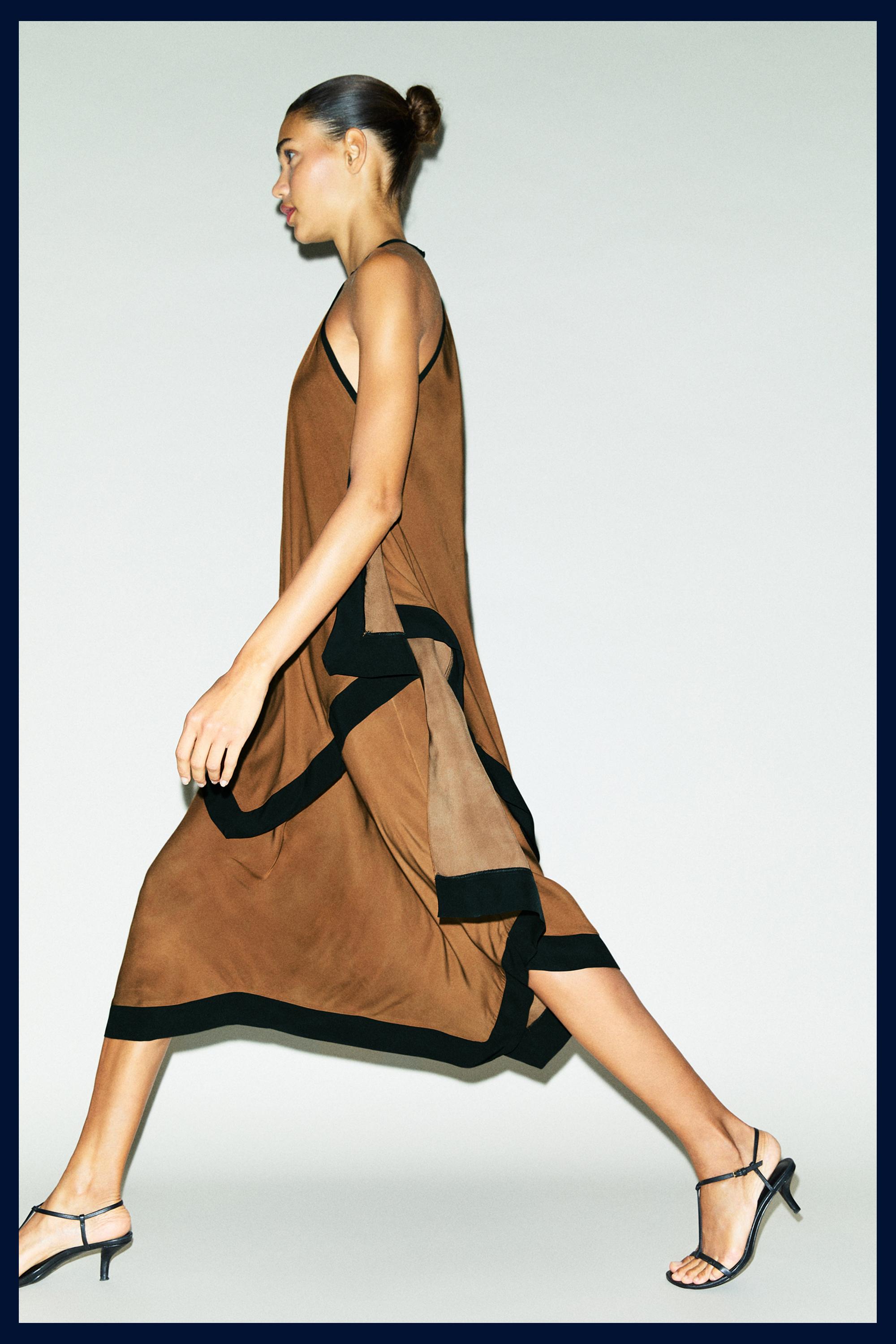 Midi dress with contrast layers — Washed