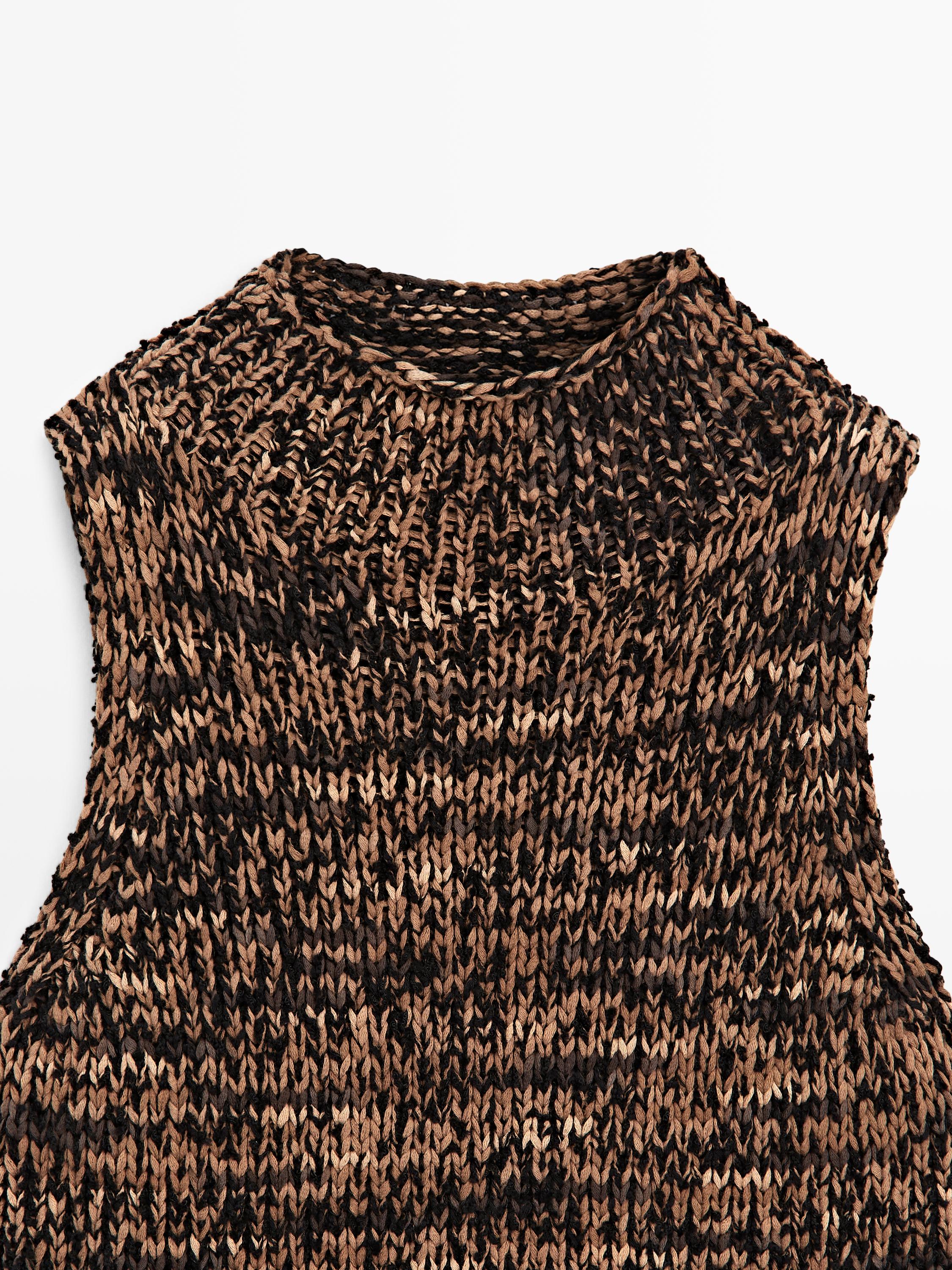 Flecked knit halter top — BROWN