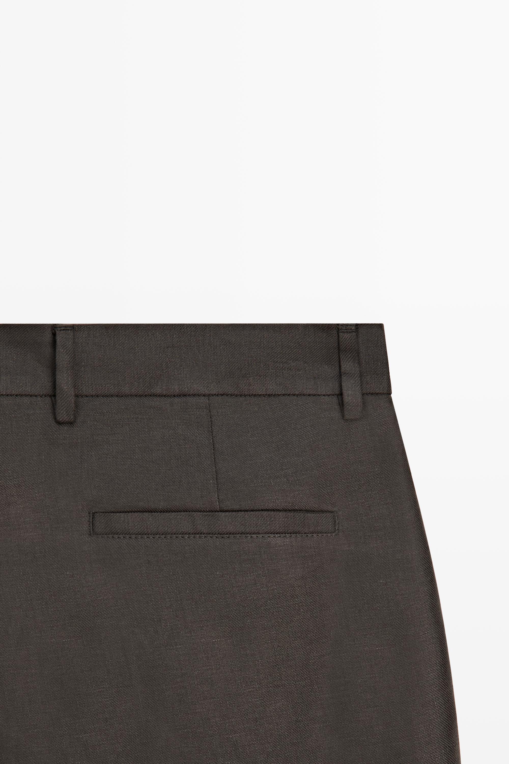 Linen Bermuda shorts with darts — BROWN
