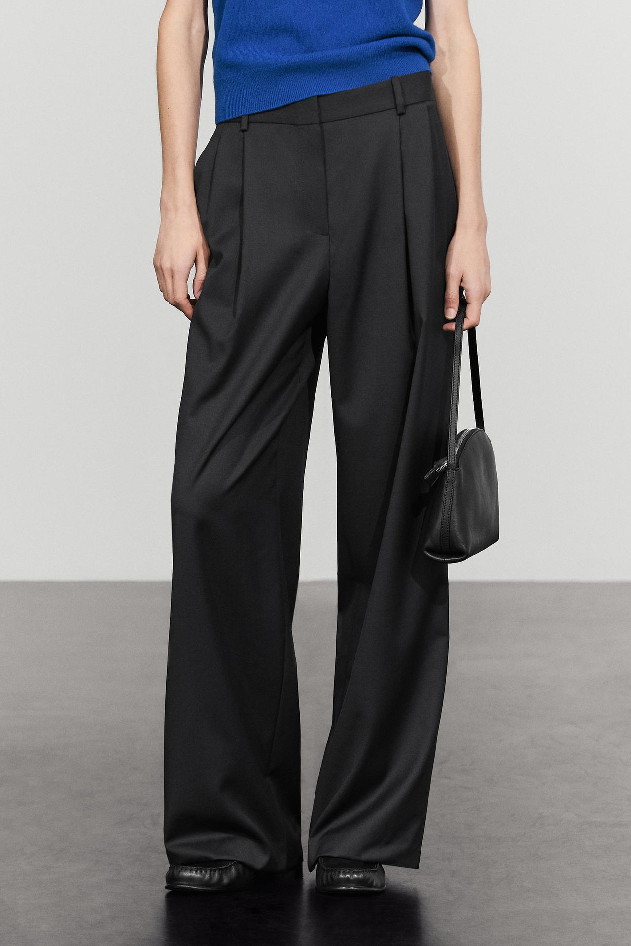 Extra fine wool pleated pants — NAVY BLUE