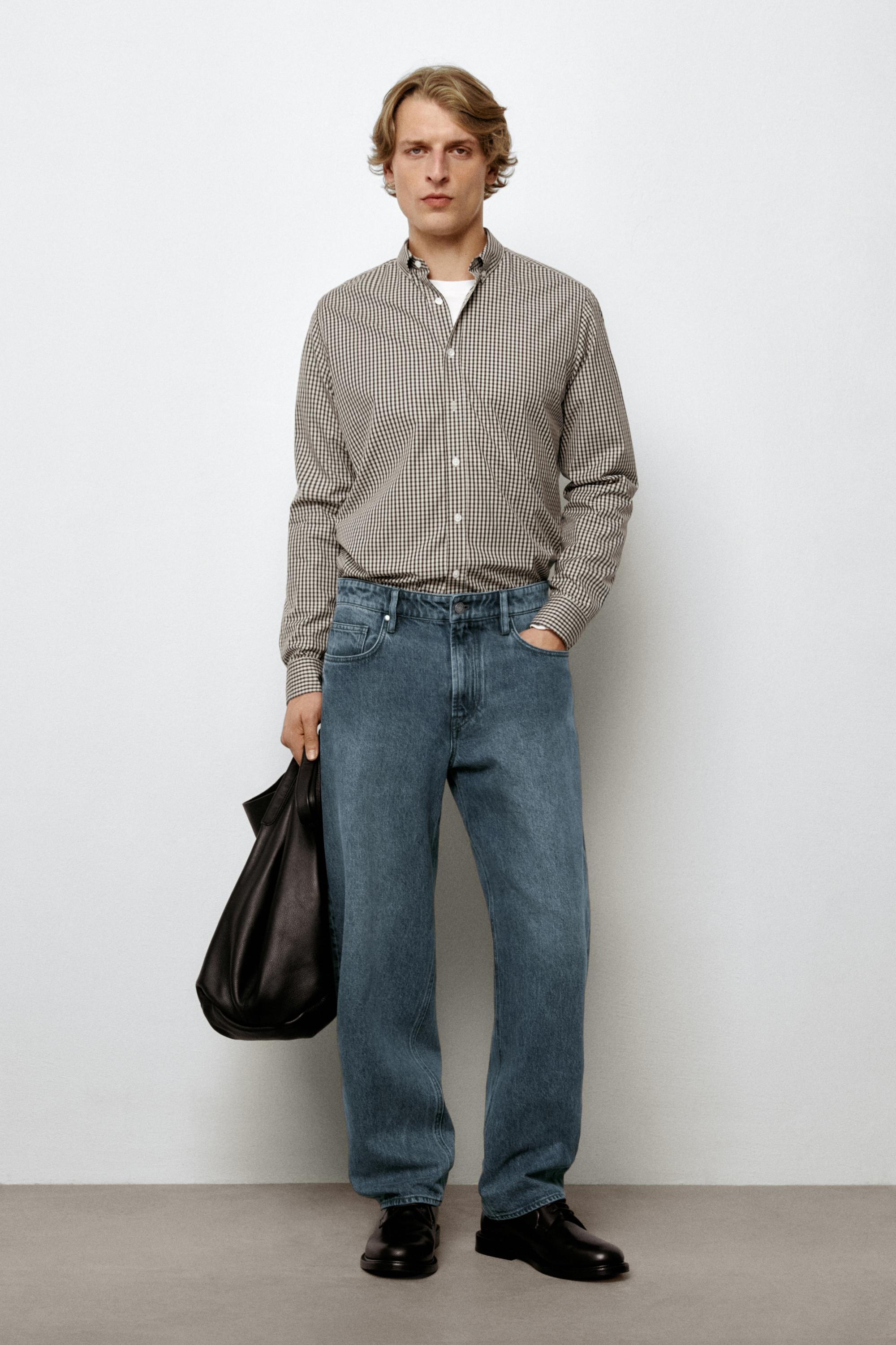 Jeans im Barrel-Fit