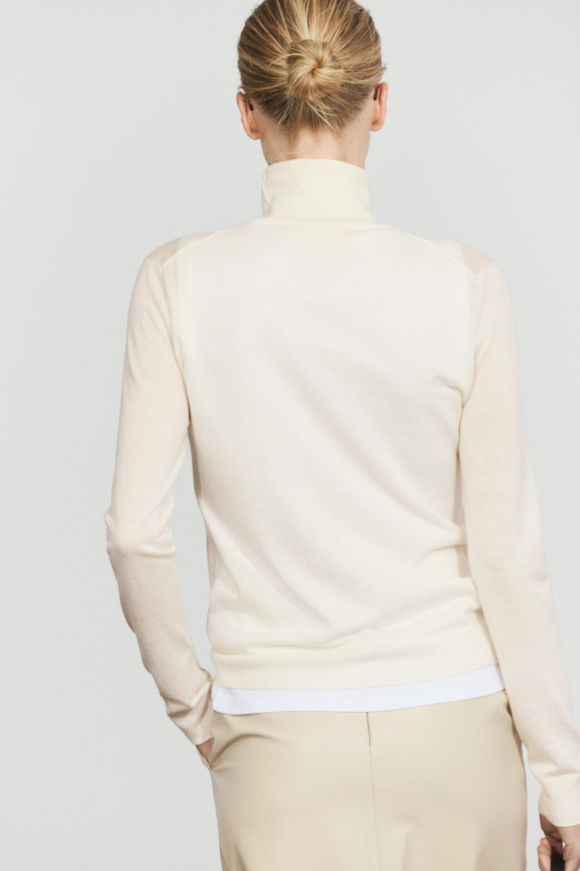 Wool-blend turtleneck knit sweater — CREAM