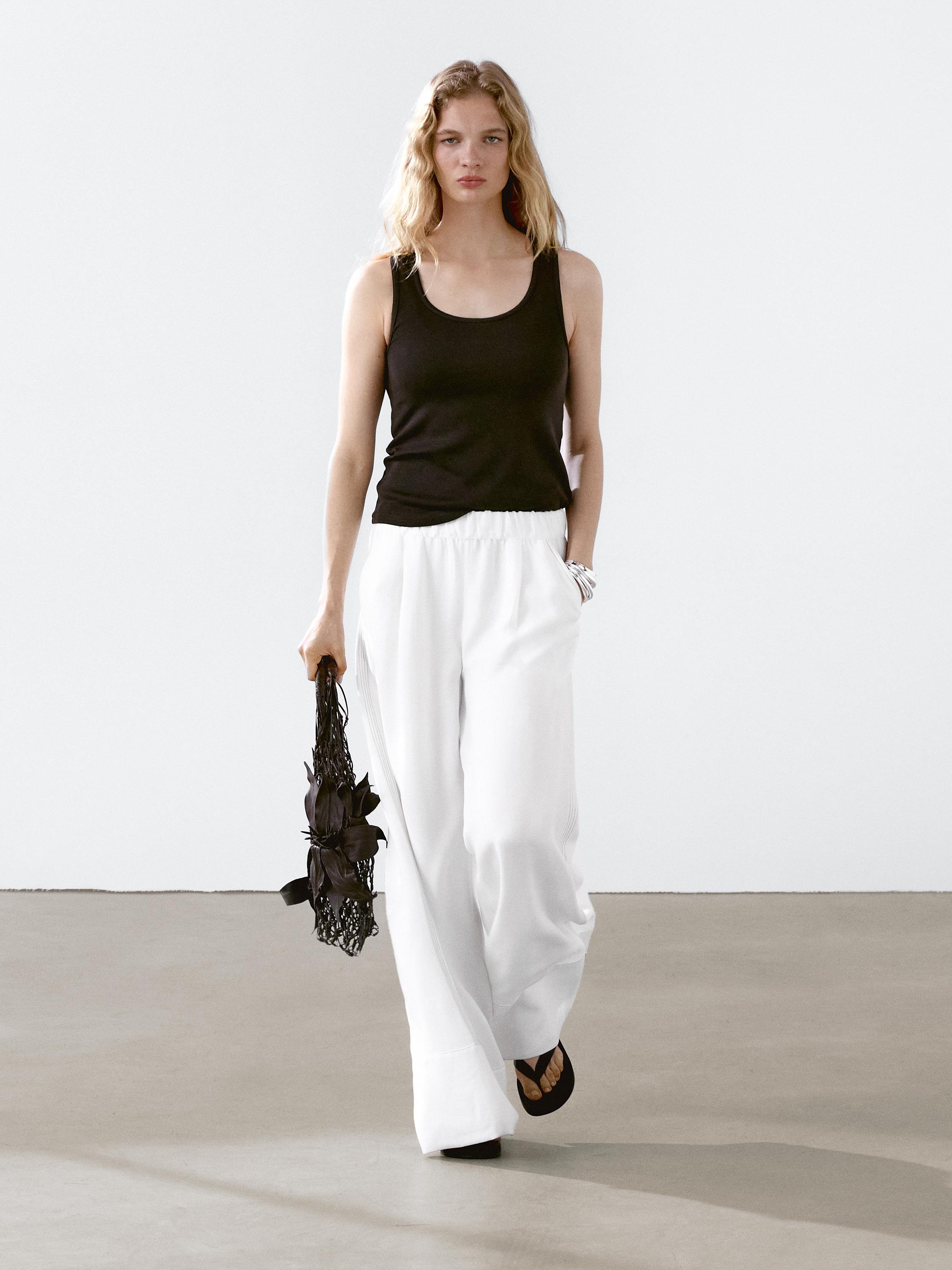 Wide-leg trousers with contrast topstitching