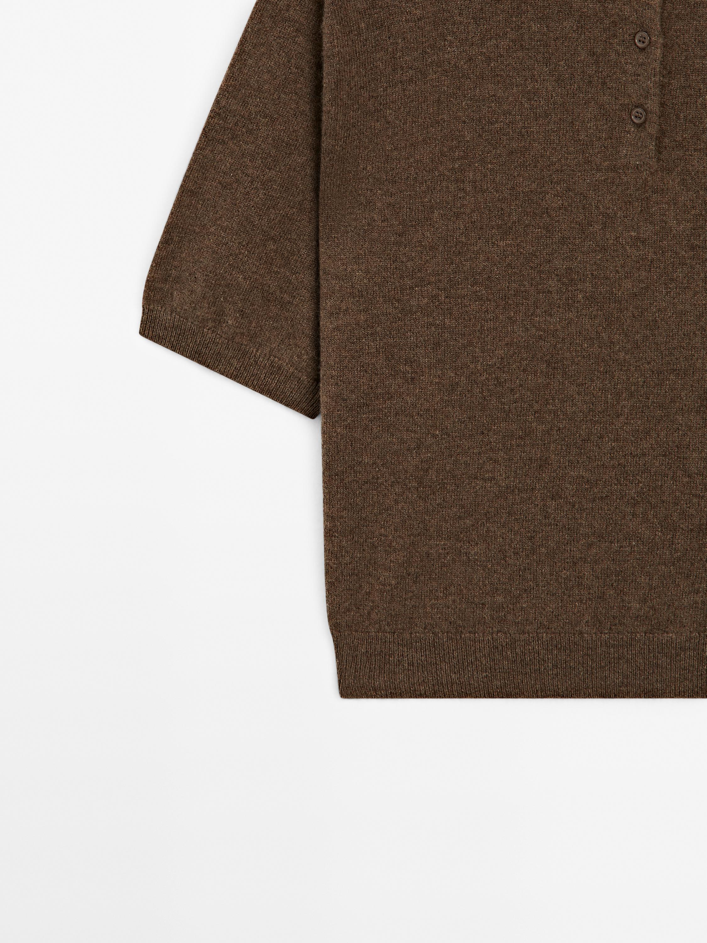 100% cashmere knit short sleeve sweater