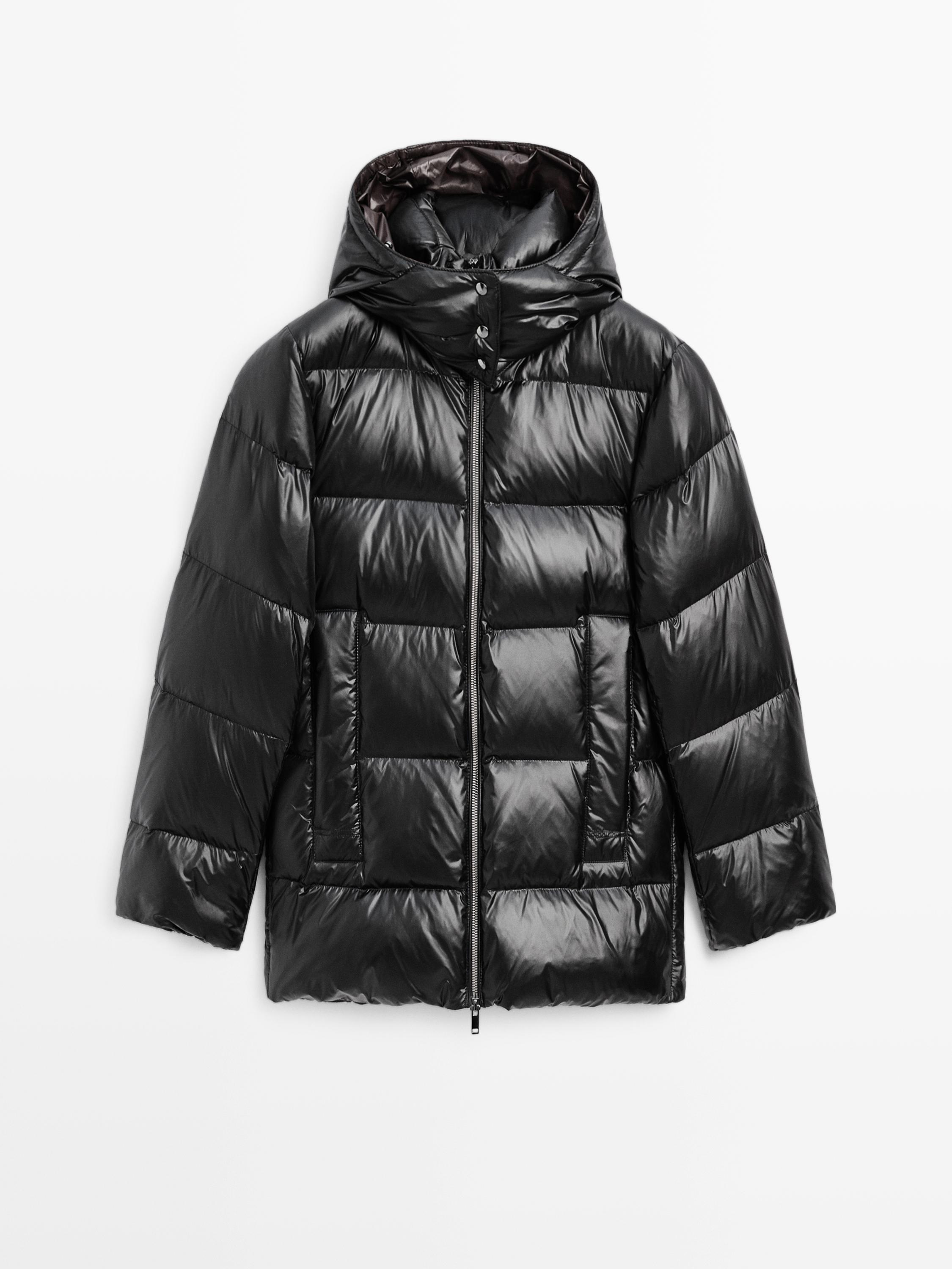 Water-repellent shiny down jacket