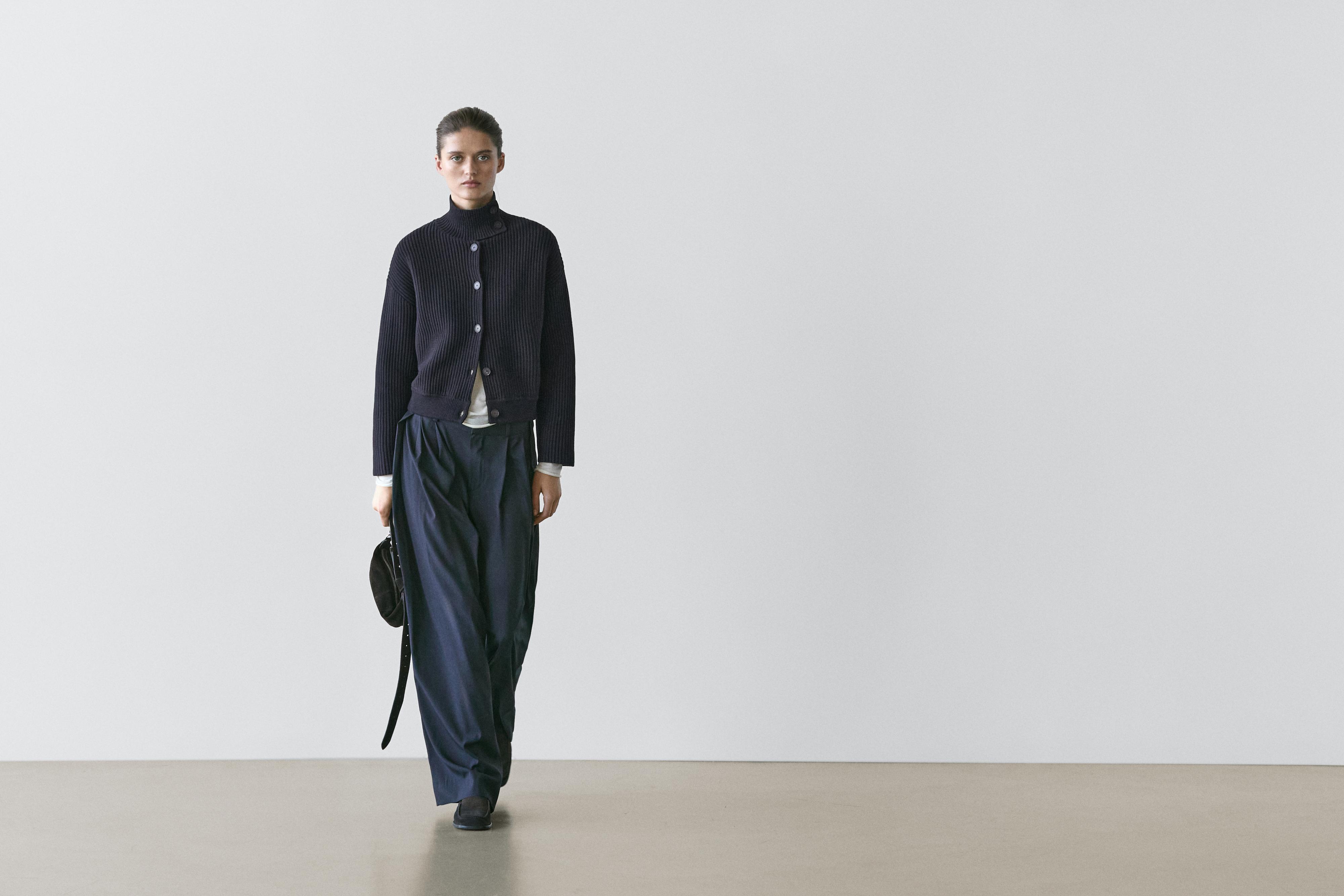 Pleated wool blend trousers — NAVY BLUE