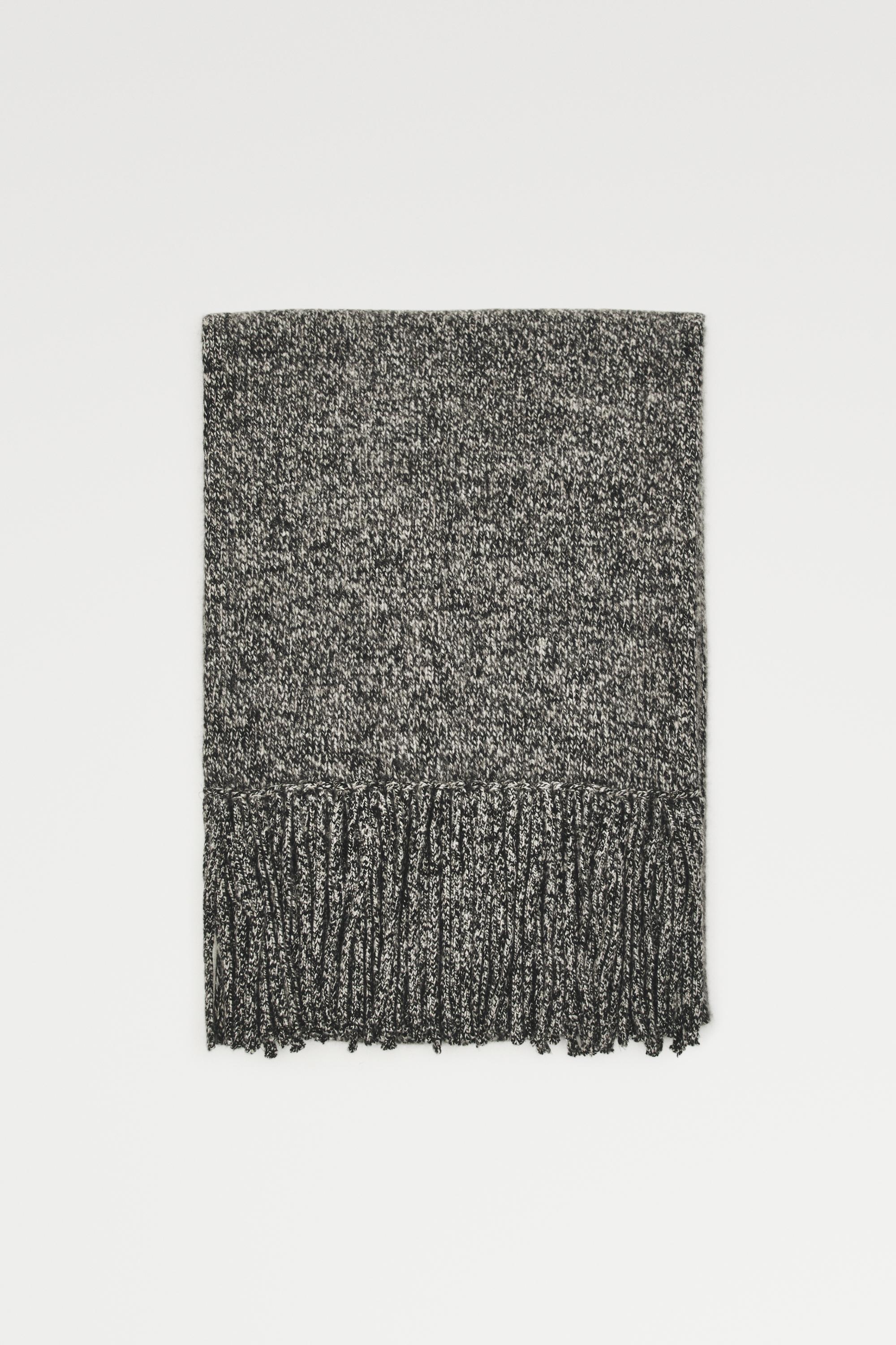 100% Cashmere Heathered Knit Scarf — BLACK