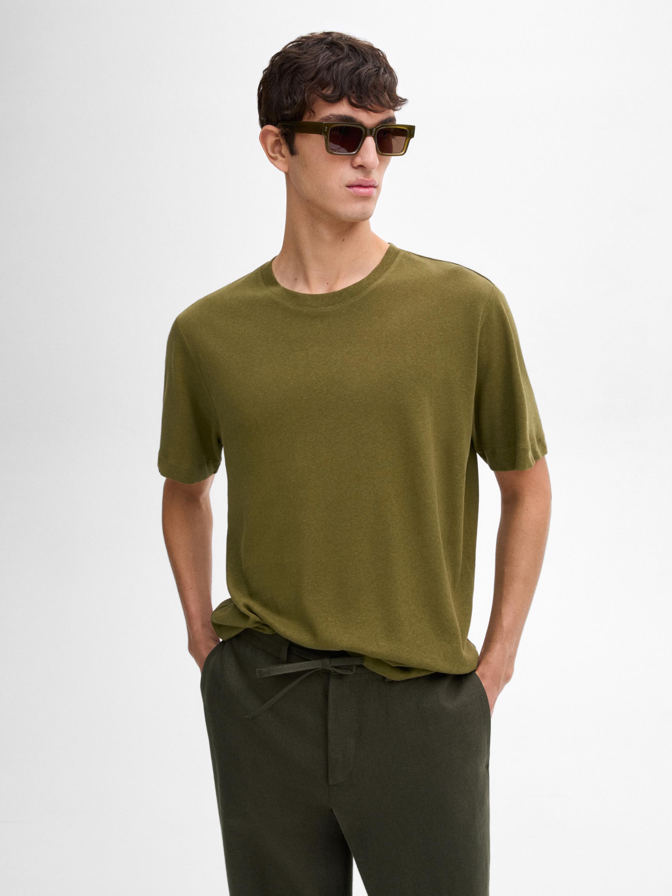 Lightweight linen blend T-shirt