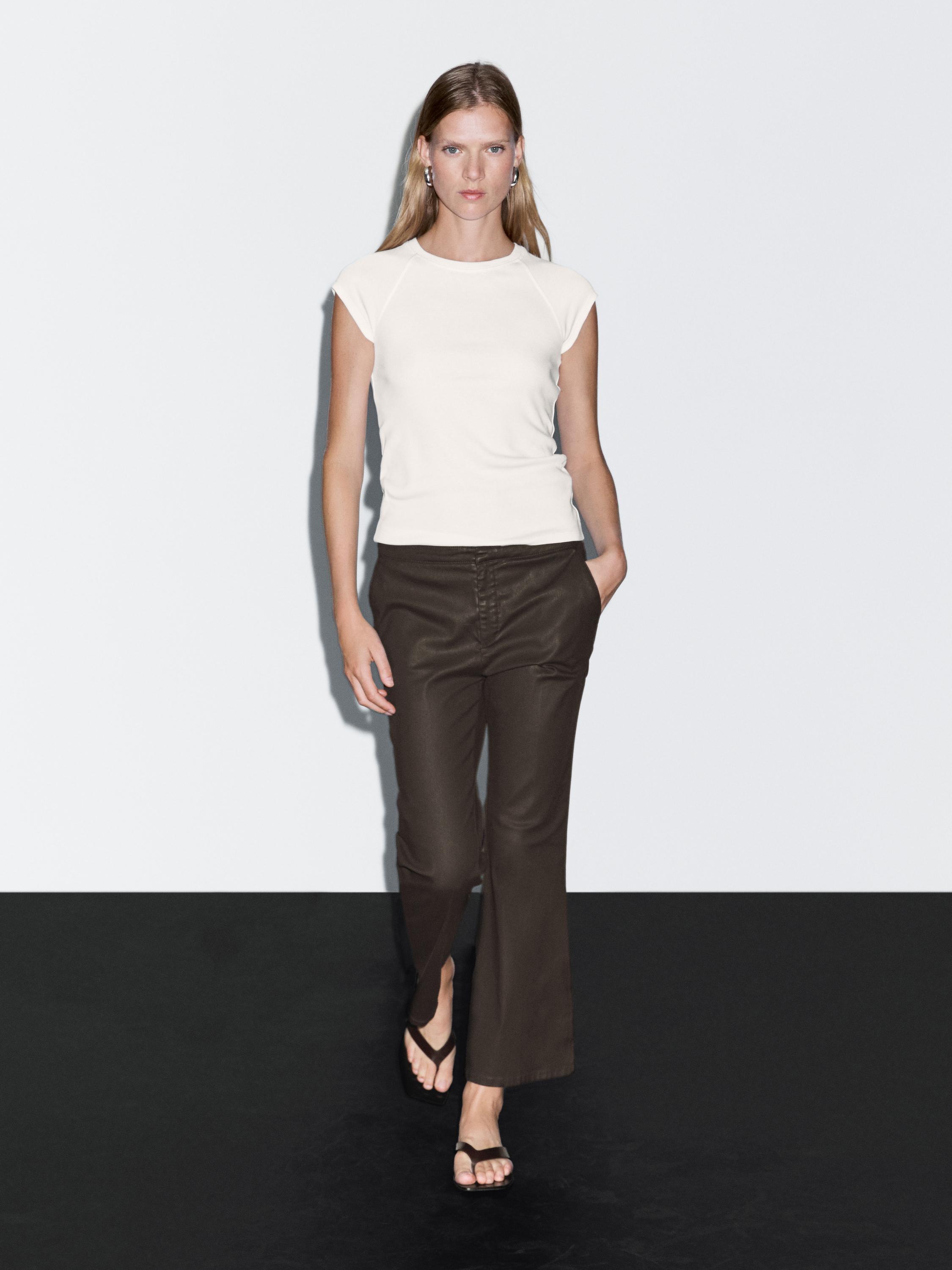 Flared cropped trousers
