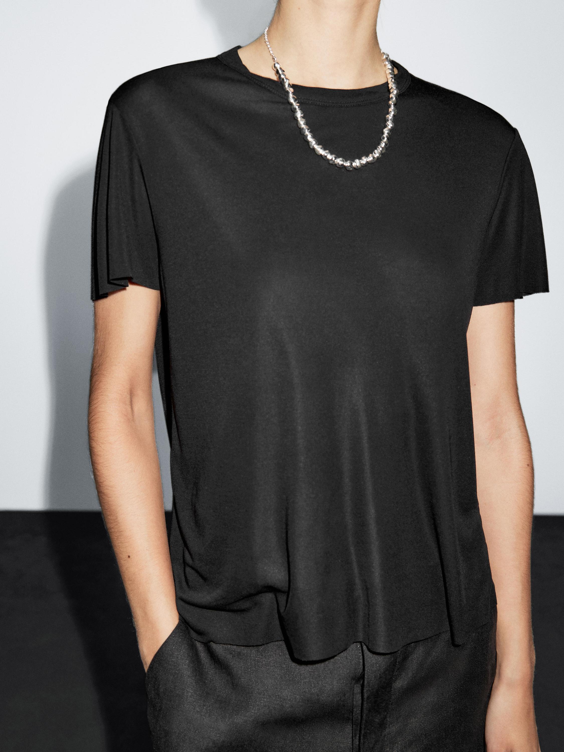 Flowing short sleeve T-shirt