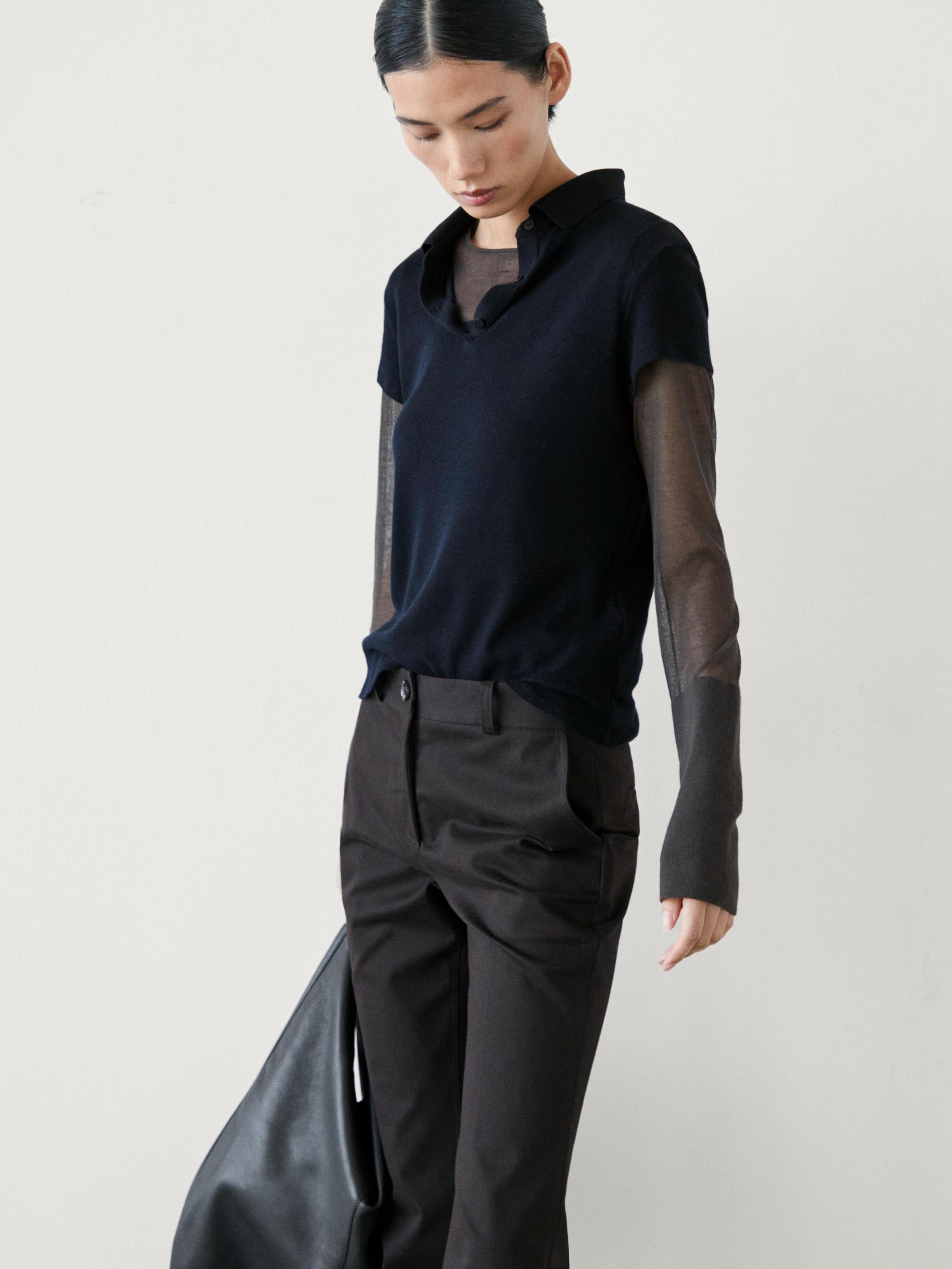 Short sleeve knit polo shirt