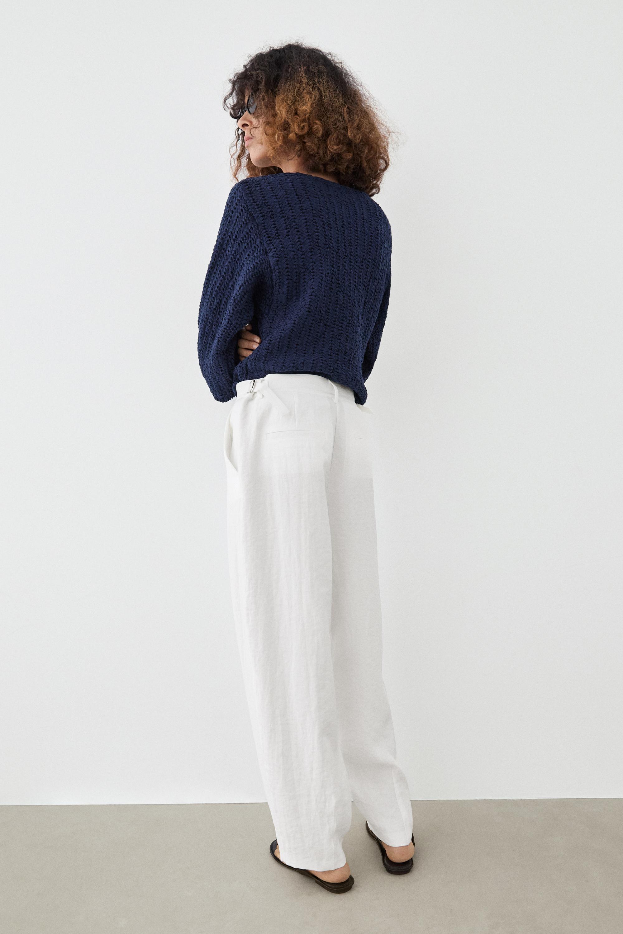 Flowing trousers with buckles — WHITE