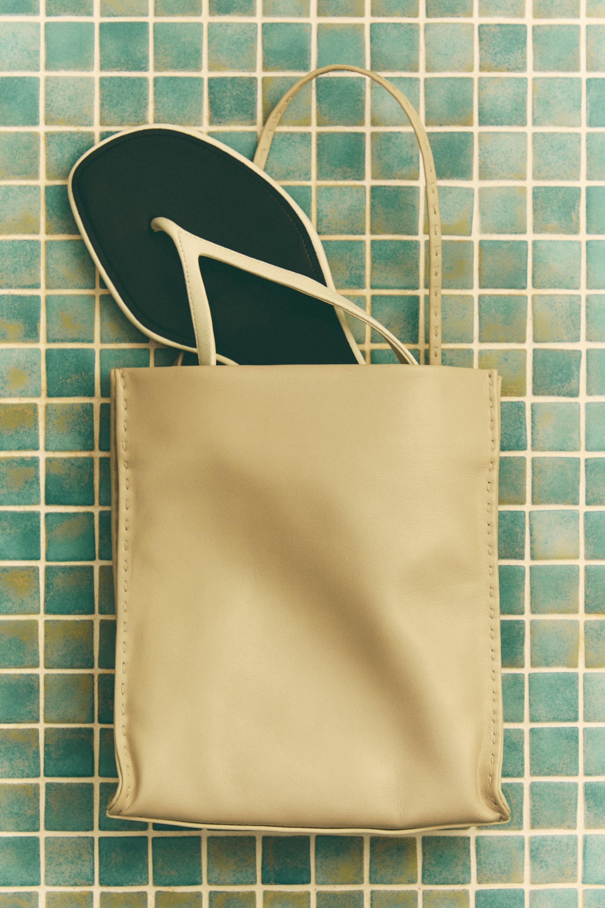 Nappa leather double compartment bag — Gold