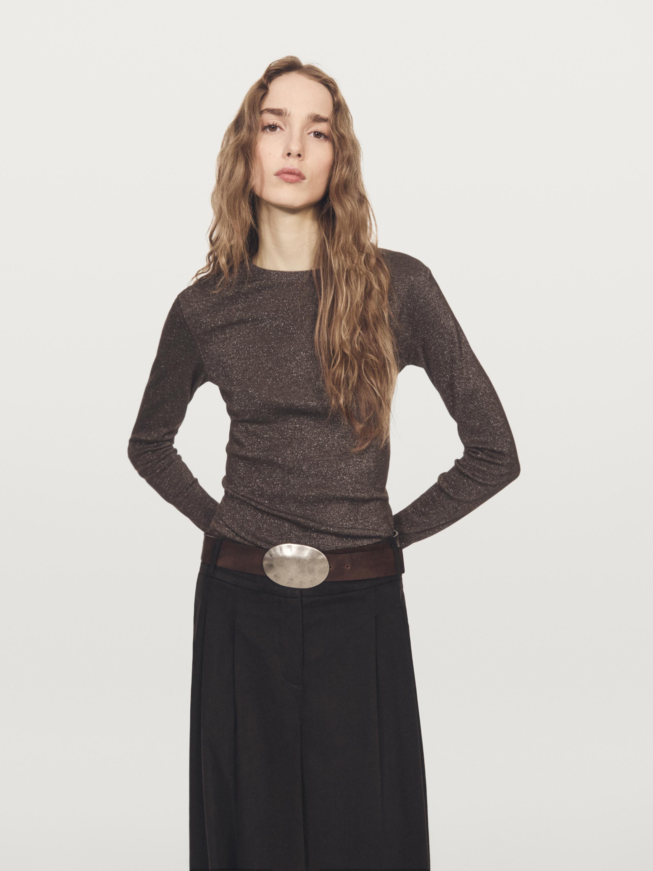 Long sleeve T-shirt with metallic finish