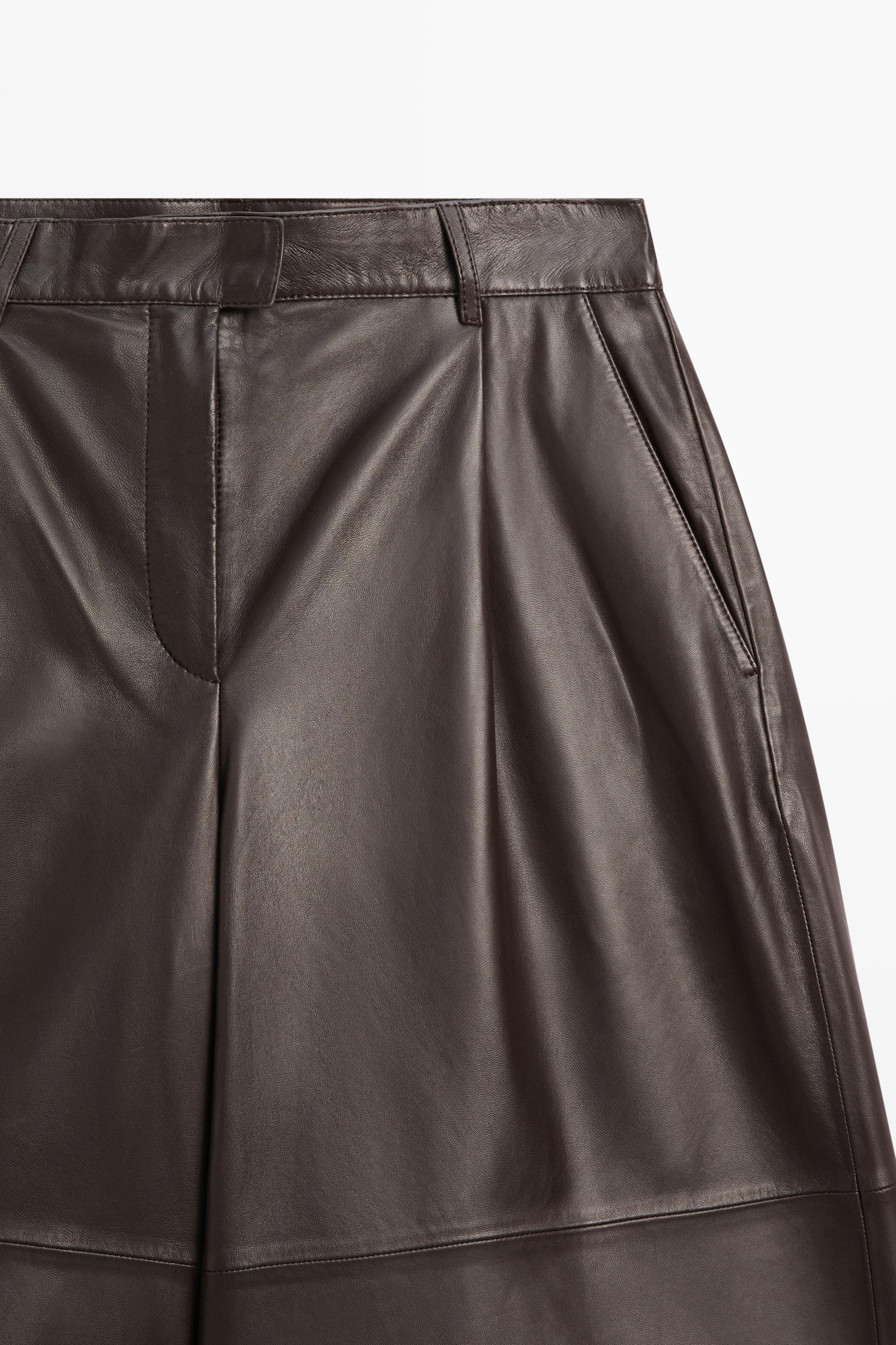 Lange suède leren bermuda