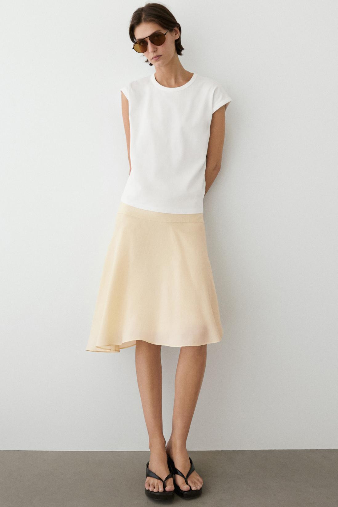 Flowing asymmetric midi skirt — Gold